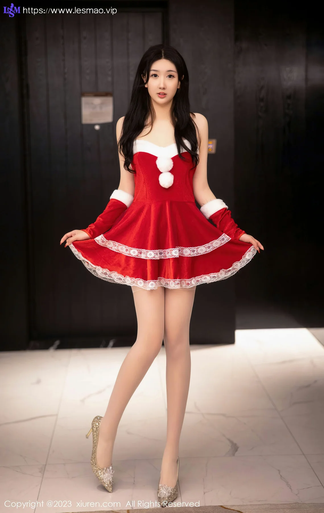 XiuRen 秀人 No.6163 江真真 红色露肩贺新年服饰写真 - 1