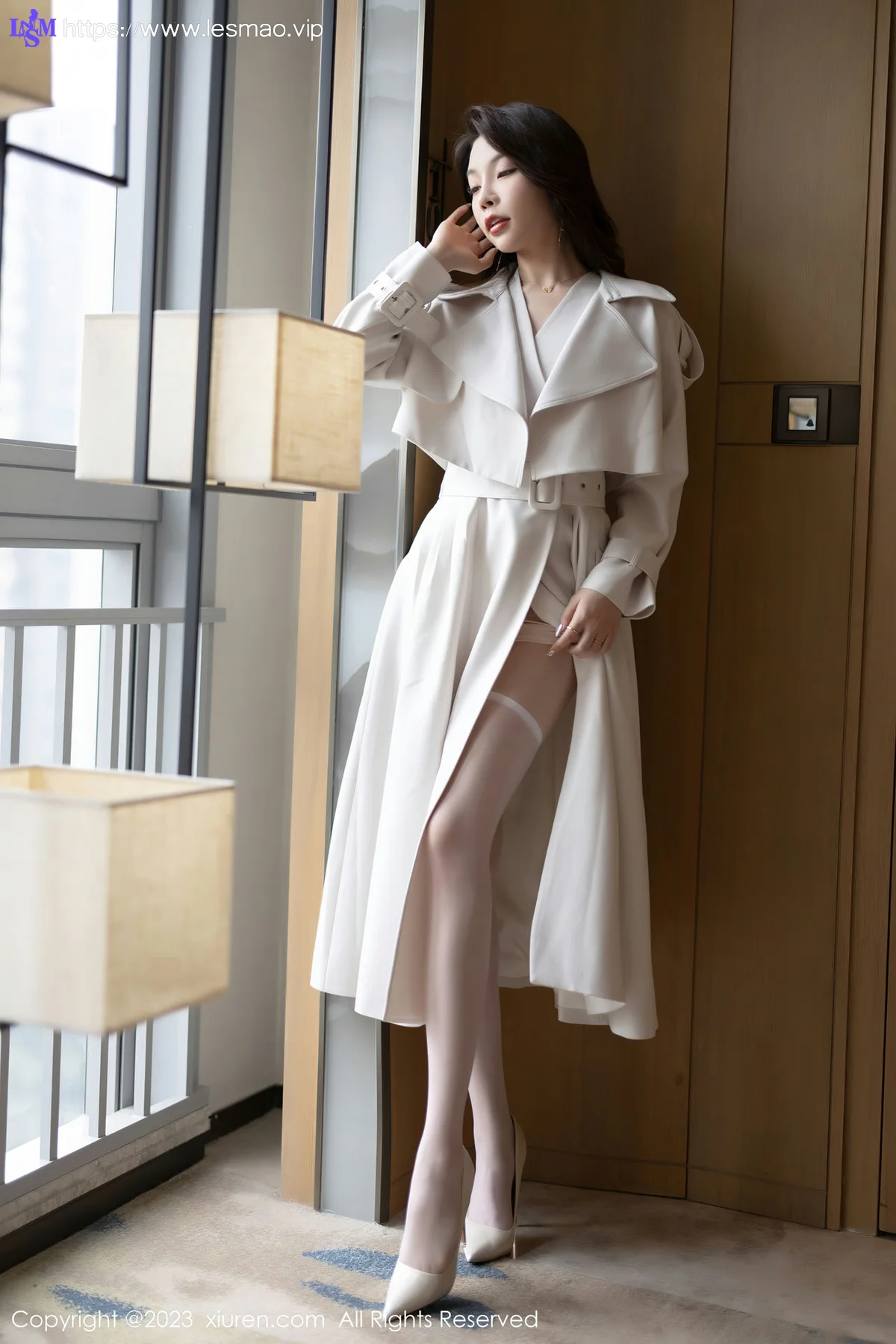 XiuRen 秀人 No.6257 徐莉芝Booty 诱人白色丝袜性感写真 - 4
