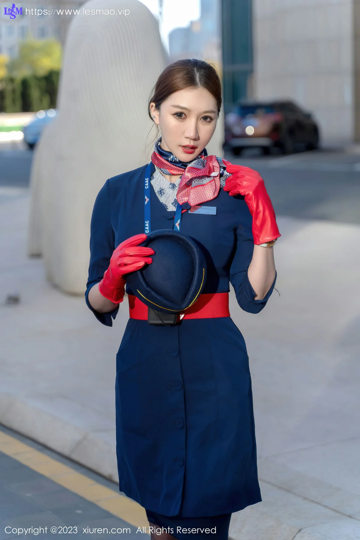 XiuRen 秀人 No.6288 顾乔楠Cora 空乘小姐姐直播系列阳朔旅拍1 - 2