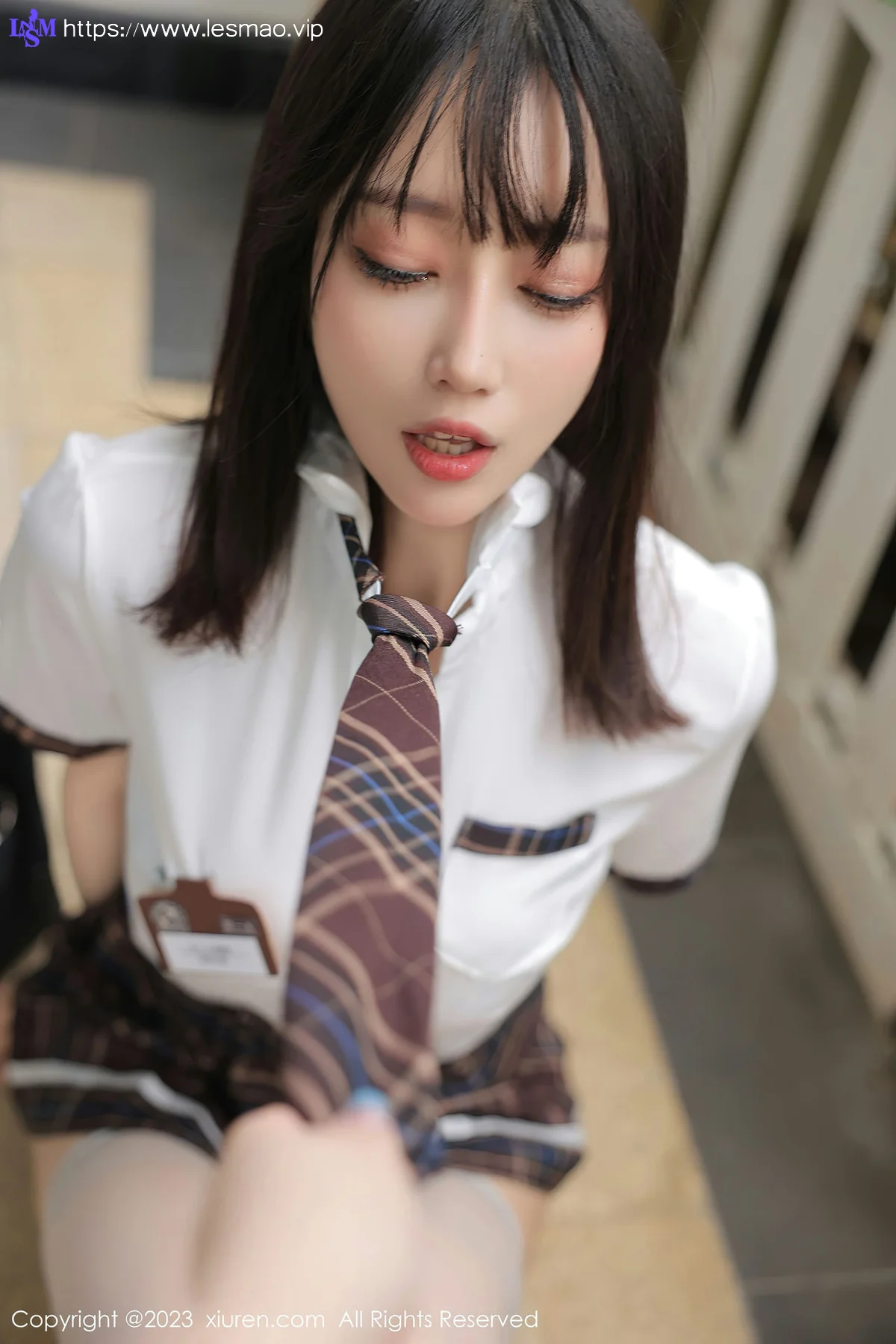 XiuRen 秀人 No.6292 玥儿玥er 学妹制服诱惑二月万宁旅拍11 - 8