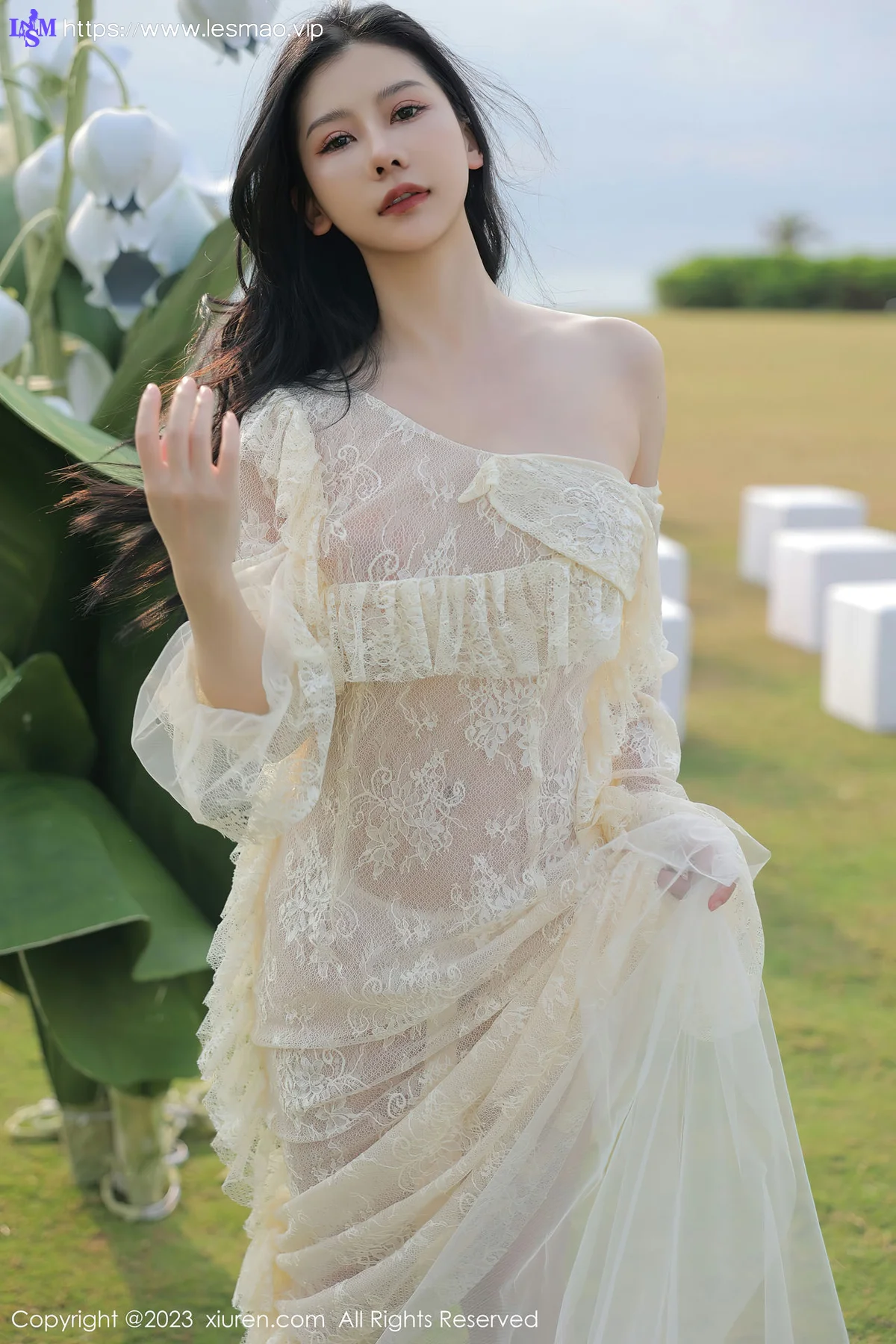 XiuRen 秀人 No.6303 尹甜甜 白色蕾丝婚纱海南旅拍 - 5