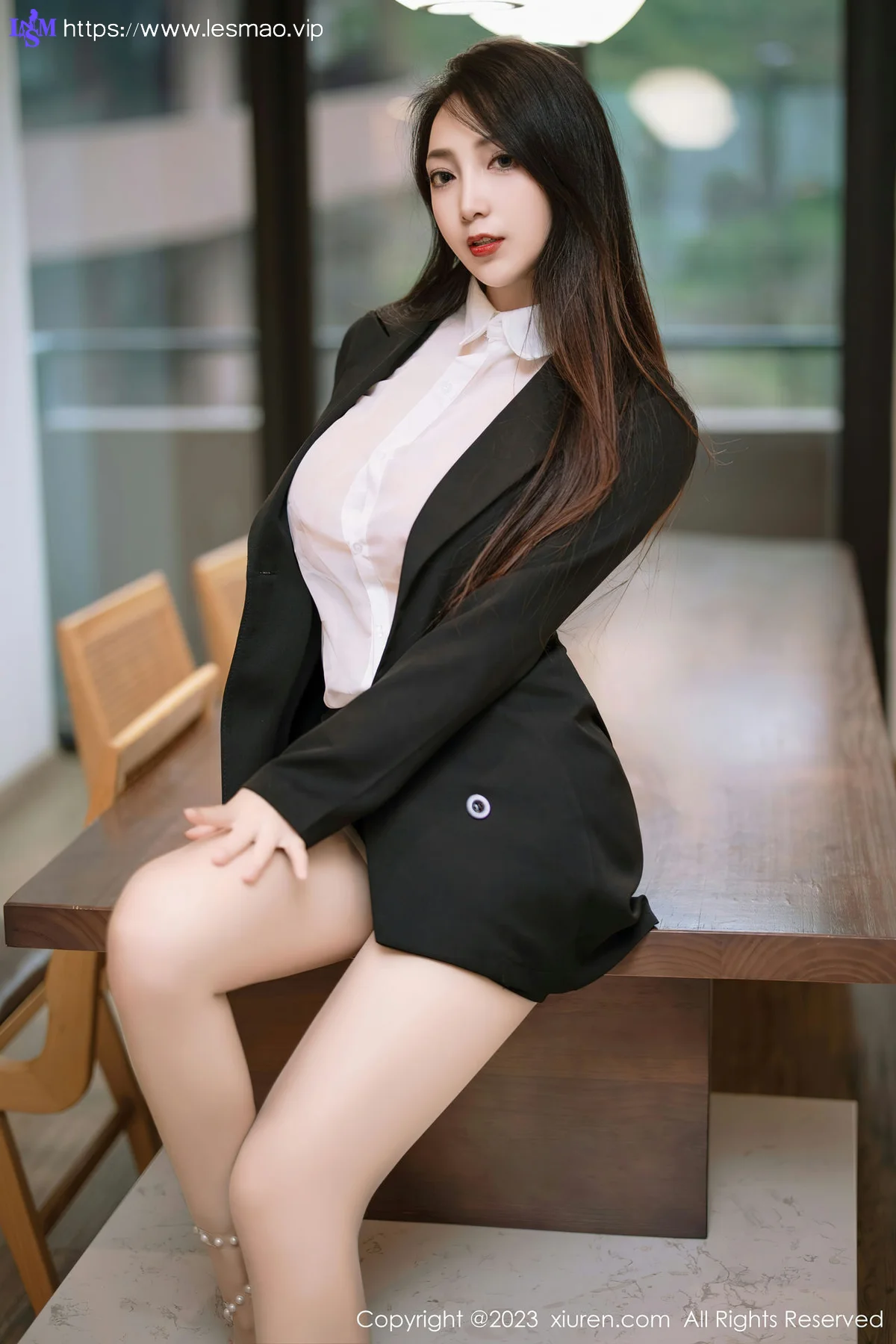 XiuRen 秀人 No.6341 娇喘JC 丰腴美臀性感写真3 - 3