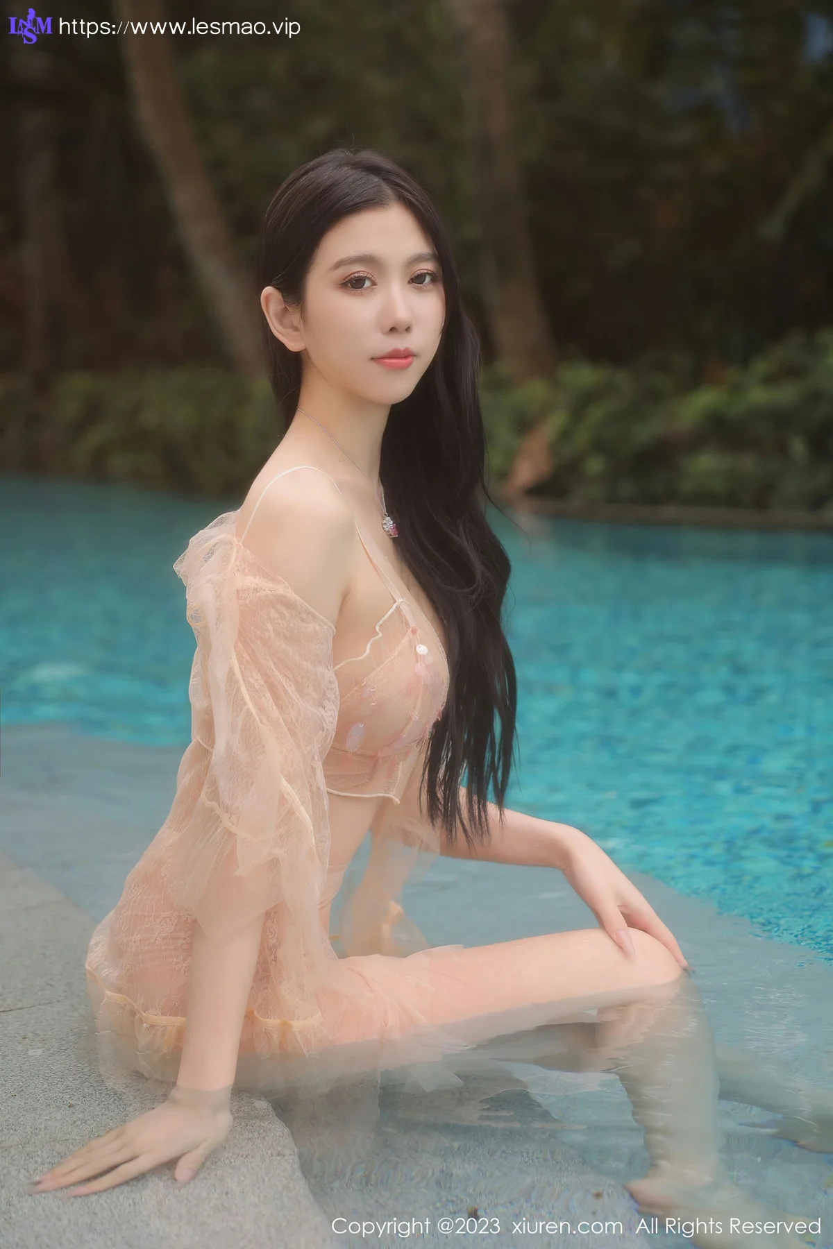 XiuRen 秀人 No.6370 李雅柔182CM 泳池场景拍摄雪峰美臀泰国旅拍33 - 7