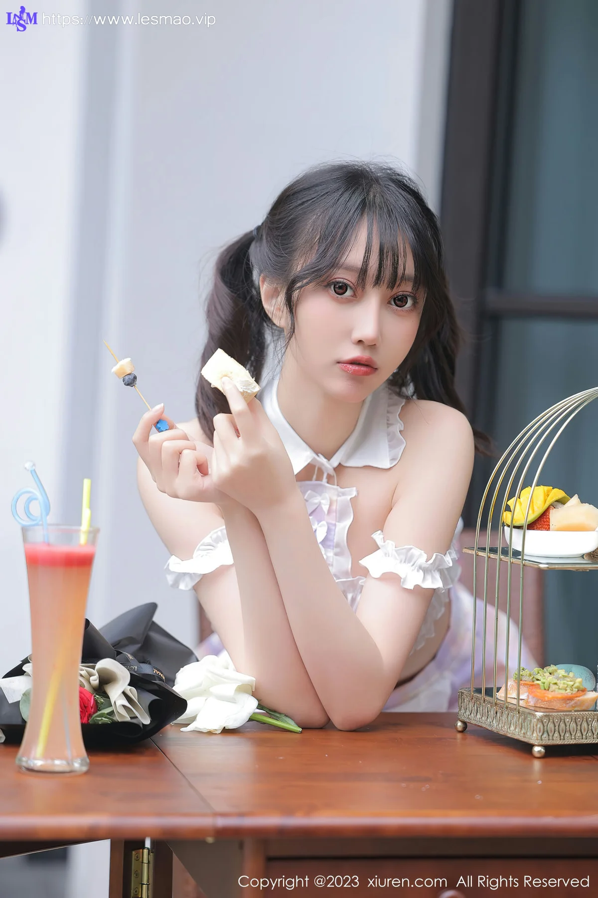 XiuRen 秀人 No.6392 玥儿玥er 白色女服二月万宁旅拍2 - 9