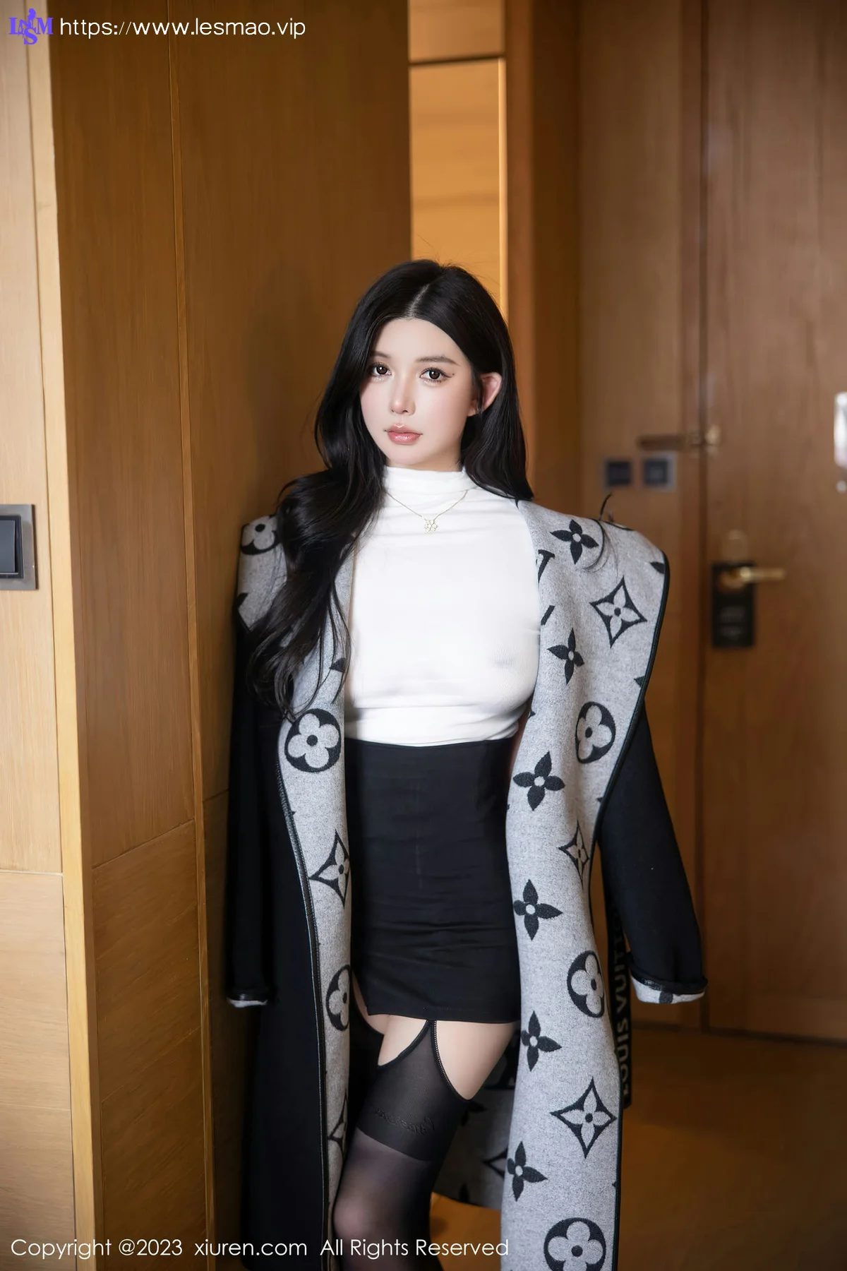 XiuRen 秀人 No.6394 林珊珊 魅惑黑丝吊袜性感写真11 - 8