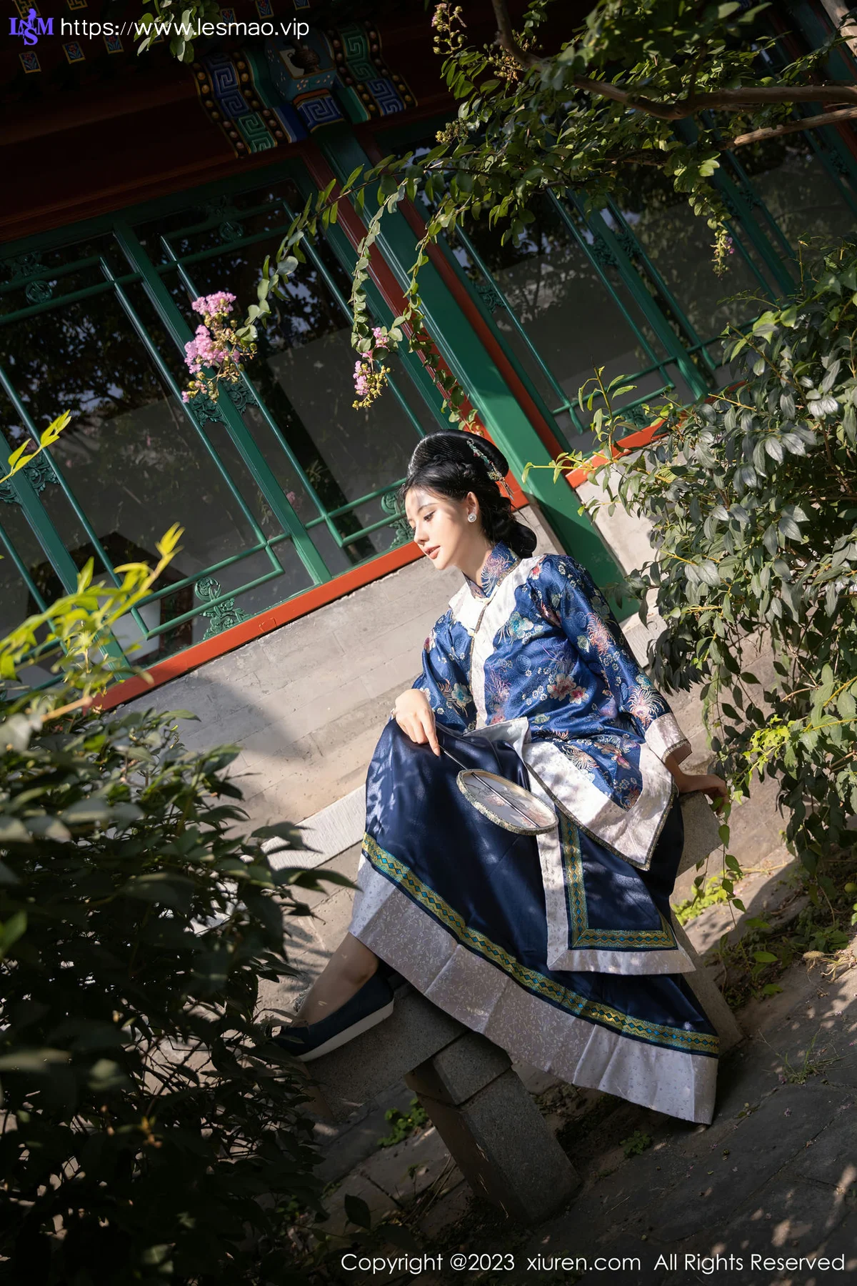 XiuRen 秀人 No.6398 就是阿朱啊 宫廷古装性感写真1 - 4
