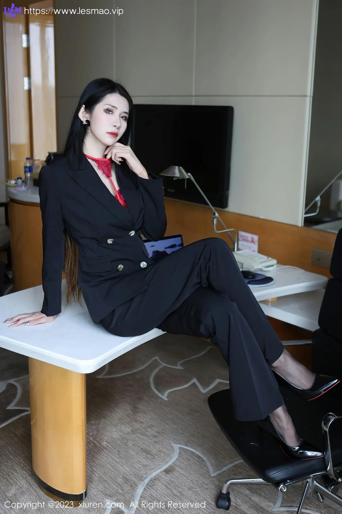 XiuRen 秀人 No.6402 依娜Yina 首套写真红色蕾丝内衣22 - 1