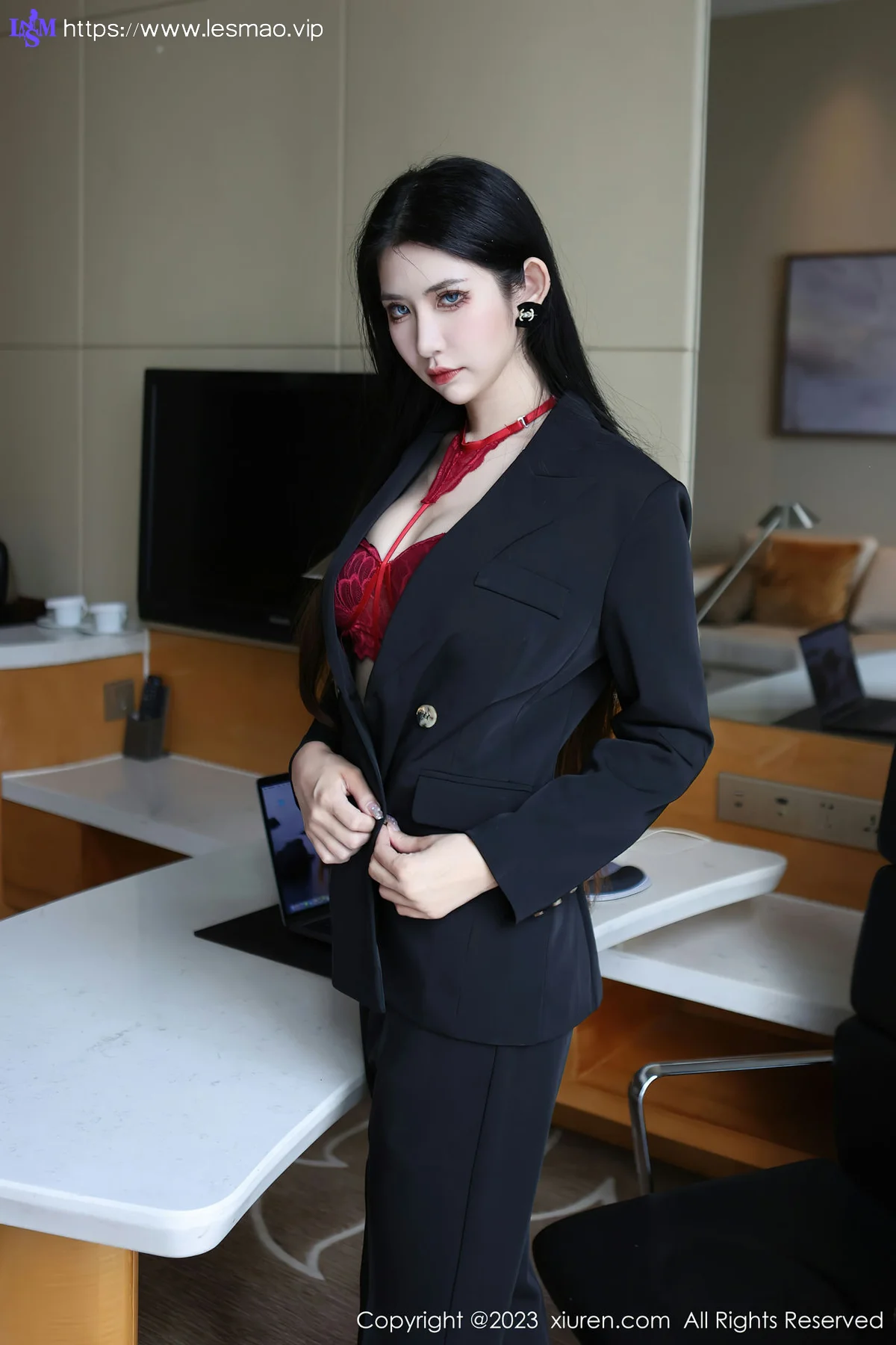 XiuRen 秀人 No.6402 依娜Yina 首套写真红色蕾丝内衣22 - 8