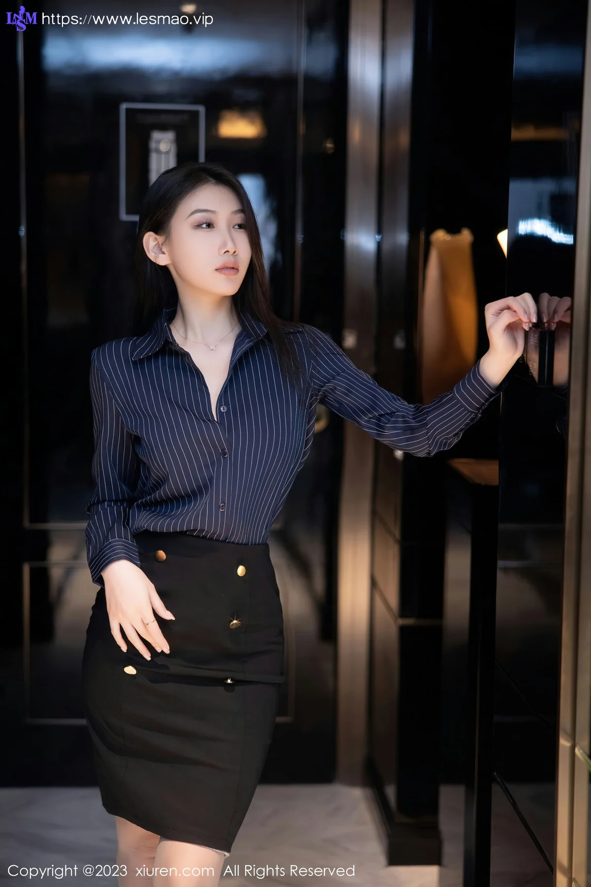 XiuRen 秀人 No.6418 李佳芮cherie 黑色短裙第二套写真33 - 1