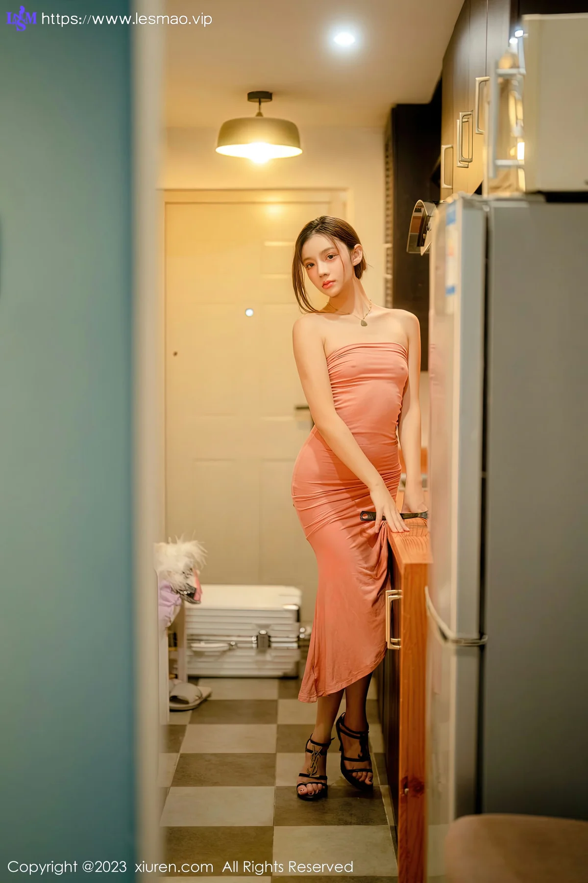XiuRen 秀人 No.6437 加朵babe 露肩连衣长裙写真3 - 9