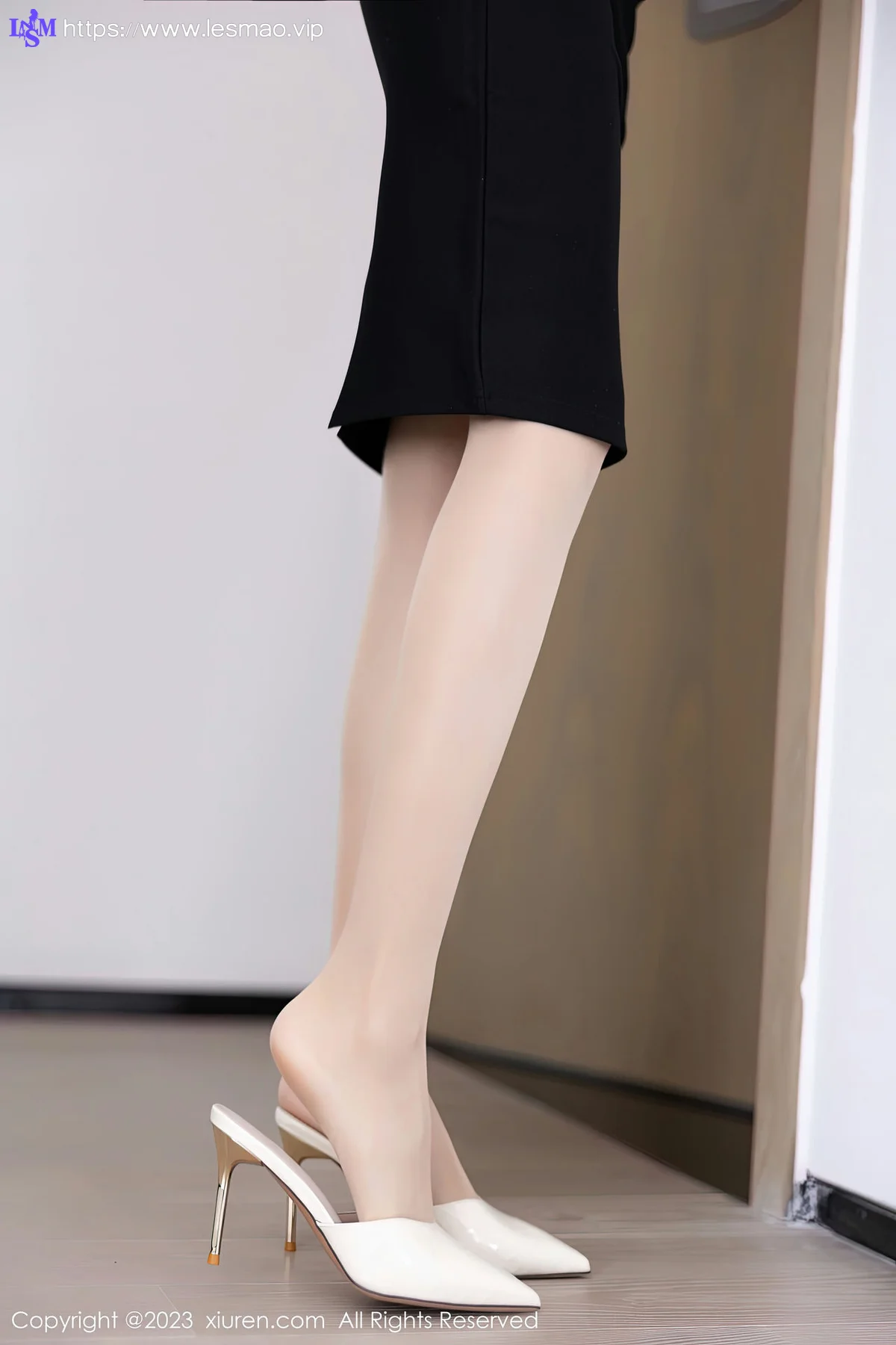 XiuRen 秀人 No.6439 林乐一 黑色蕾丝内衣性感写真1 - 4