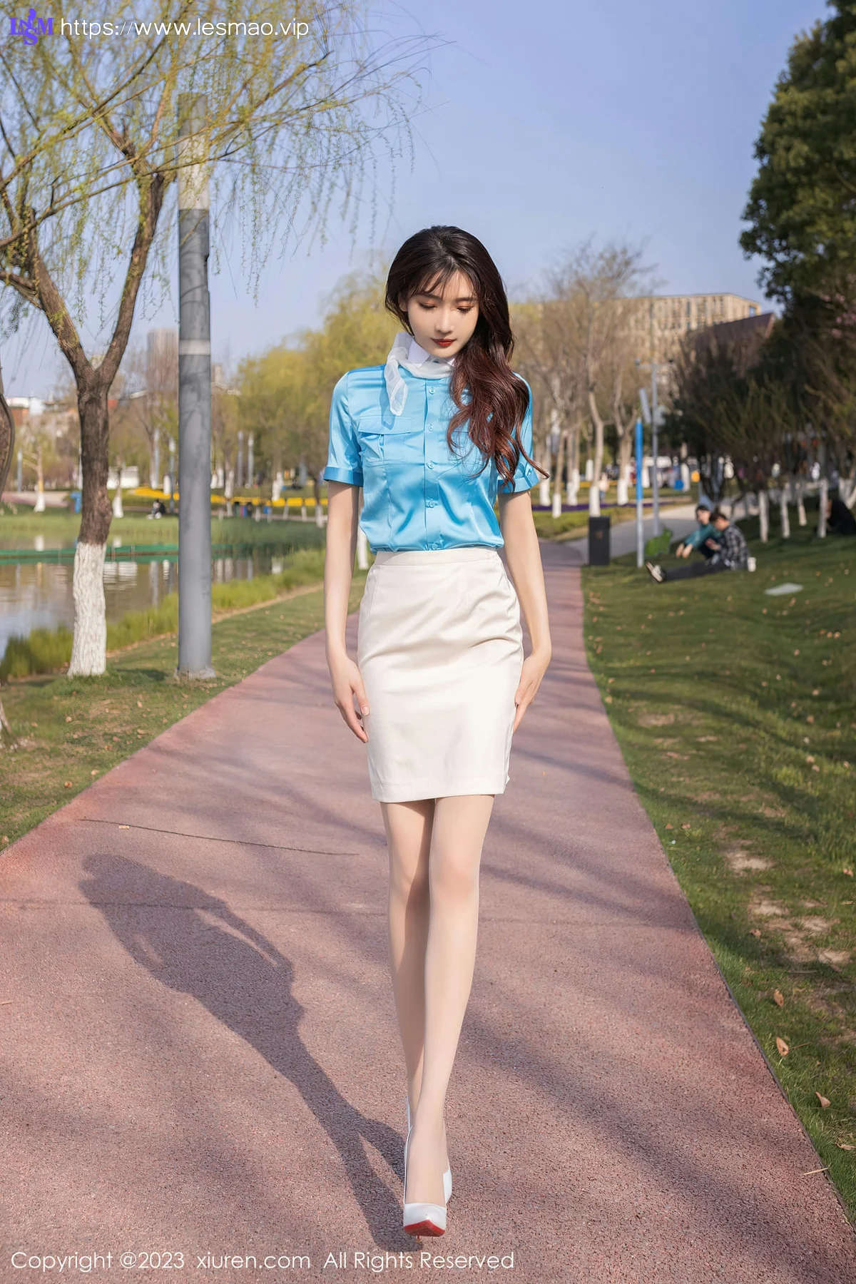 XiuRen 秀人 No.6463 陆萱萱 大韩空姐制服性感写真111 - 1