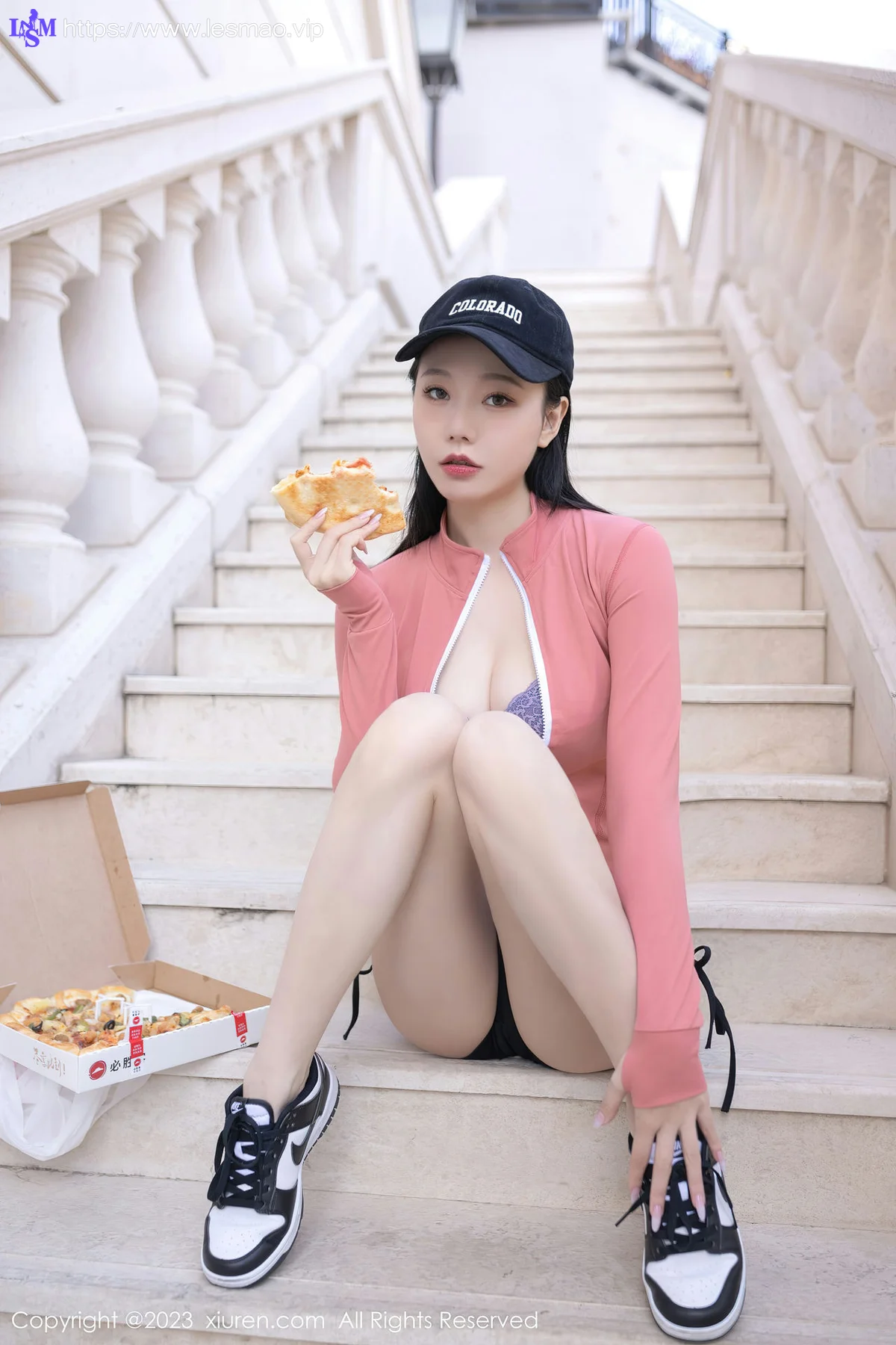 XiuRen 秀人 No.6487 安然anran 性感外卖员装扮性感写真11 - 8