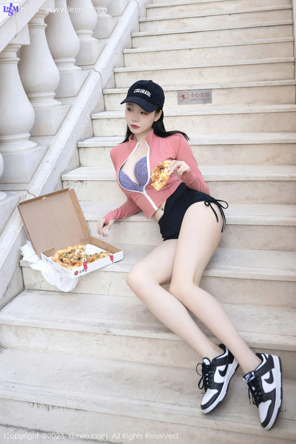 XiuRen 秀人 No.6487 安然anran 性感外卖员装扮性感写真11 - 9