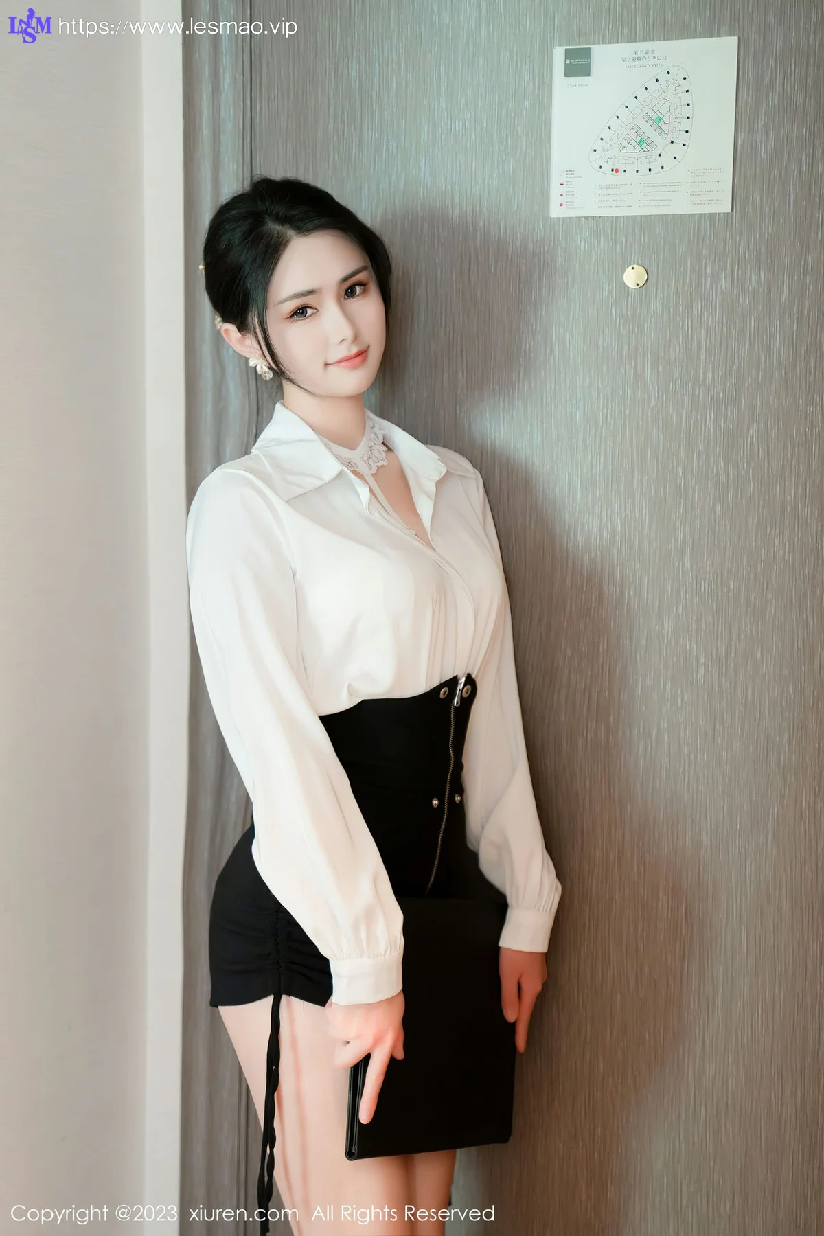 XiuRen 秀人 No.6520 艾希儿 Ol系列性感写真3 - 4