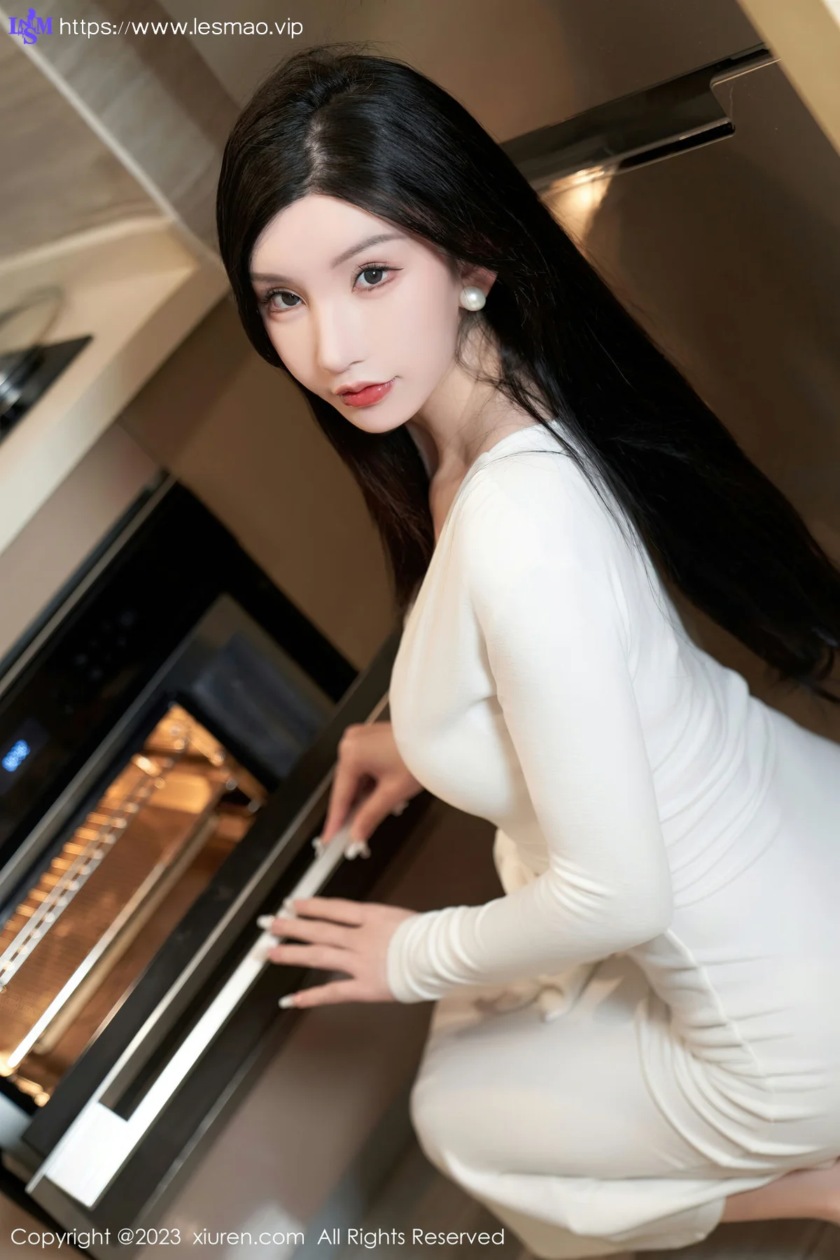 XiuRen 秀人 No.6542 周于希Sally 主题《不速之客》完美的妻子旅拍 - 1