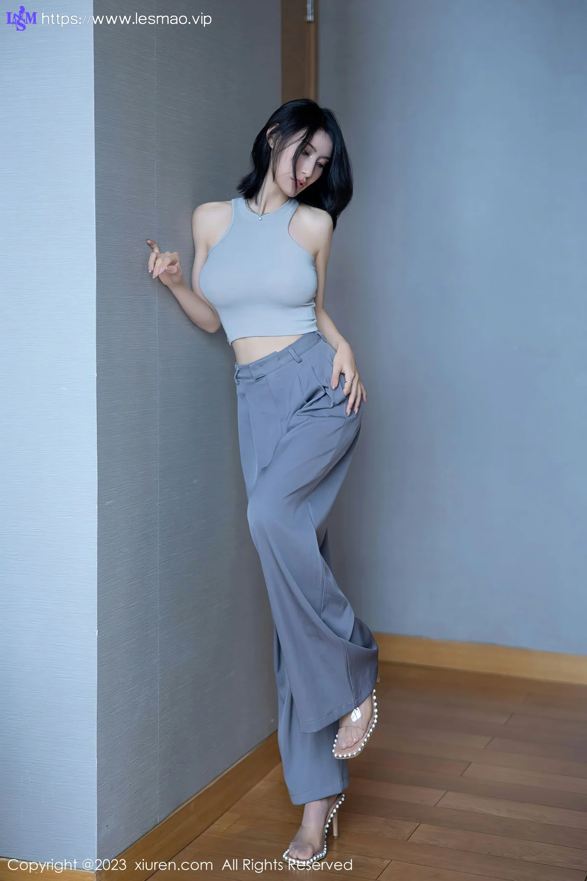 XiuRen 秀人 No.6552 lingyu69 蓝灰色短款上衣写真3 - 1