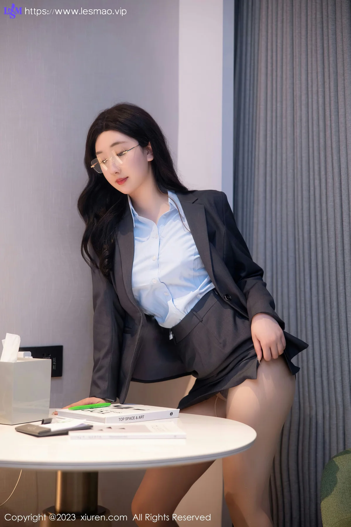 XiuRen 秀人 No.6607 江真真 深灰色Ol制服性感写真3 - 9