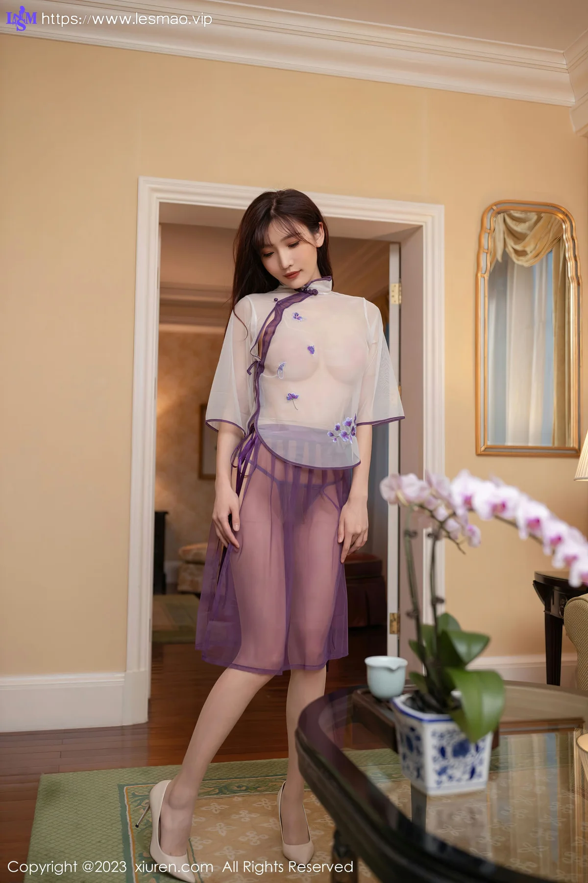 XiuRen 秀人 No.6608 陆萱萱 透视制服 - 1