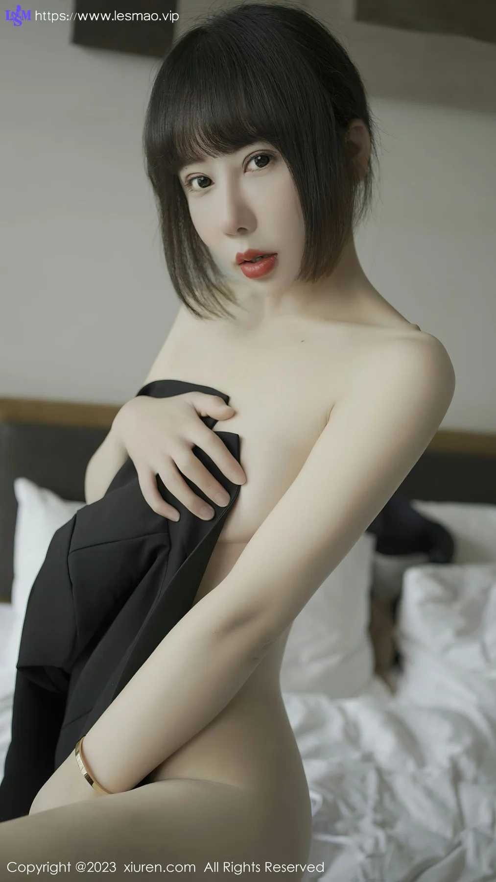 XiuRen 秀人 No.6629 夏馨瑶 魅惑黑丝首套写真 - 8
