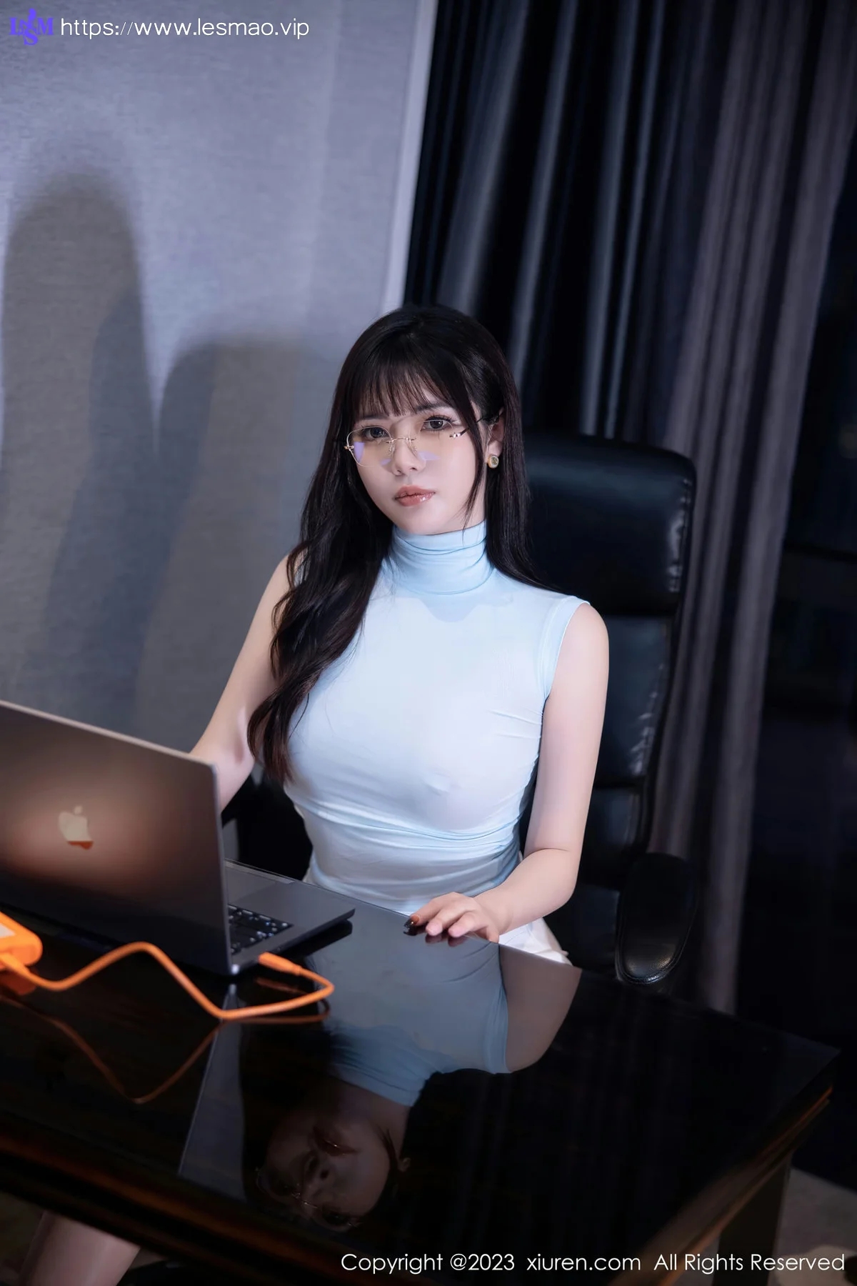 XiuRen 秀人 No.6645 萌汉药baby和arude薇薇 双峰对决模特合集写真1 - 2