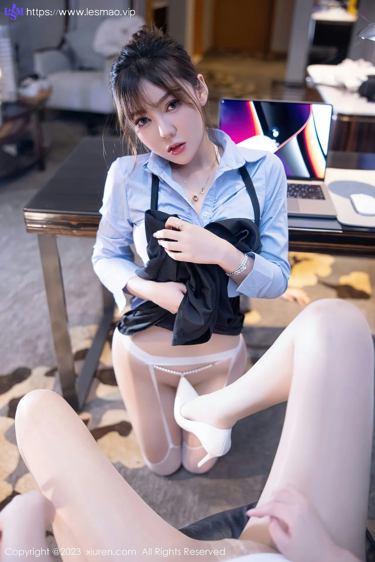 XiuRen 秀人 No.6645 萌汉药baby和arude薇薇 双峰对决模特合集写真1 - 2