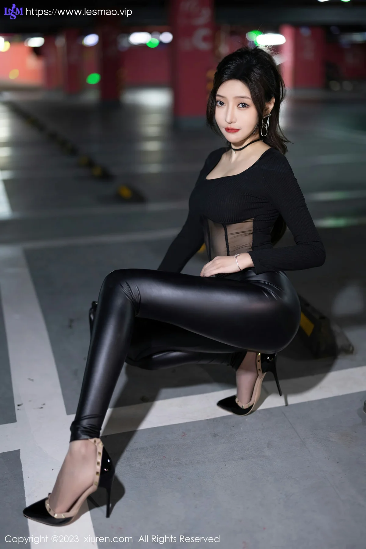 XiuRen 秀人 No.6663 王馨瑶yanni 黑色皮长裤性感写真1 - 9