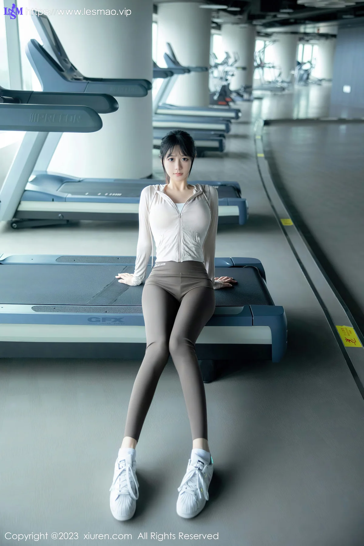 XiuRen 秀人 No.6683 幼幼 浅色运动服饰性感写真11 - 10
