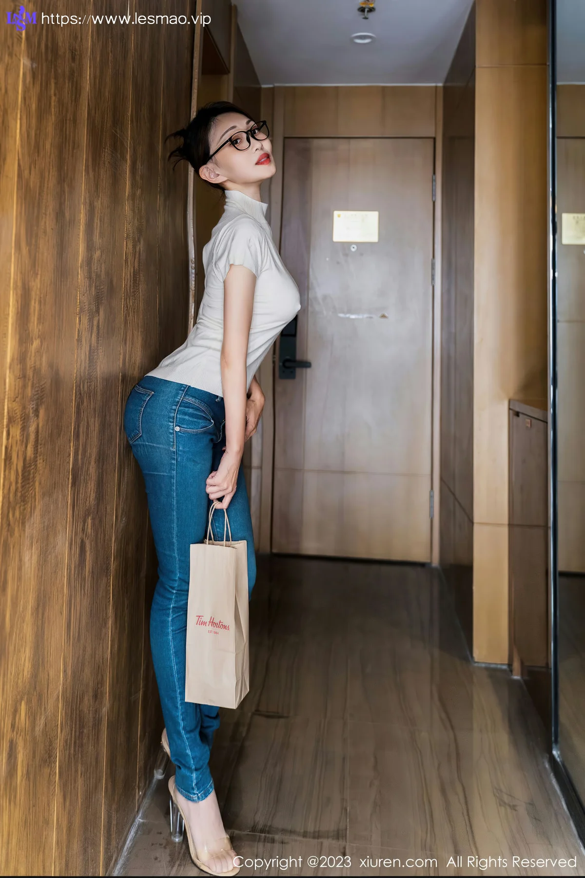 XiuRen 秀人 No.6717 妖-Baby 居家轻熟女风性感写真33 - 8