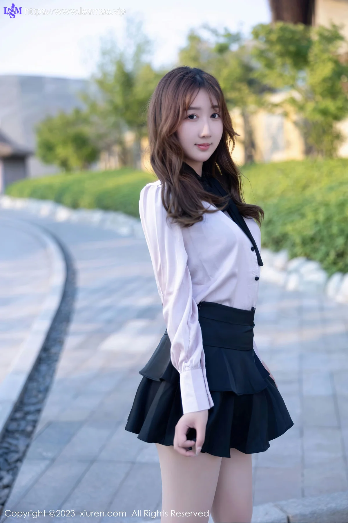 XiuRen 秀人 No.6721 江真真 户外黑色轻透内衣写真1 - 4