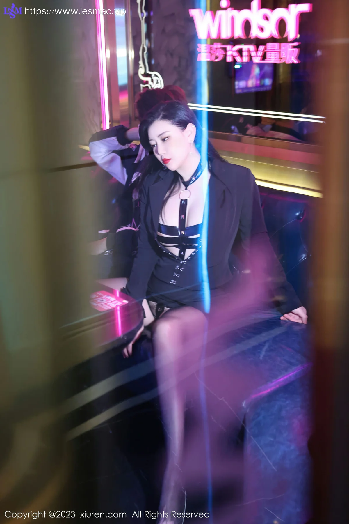 XiuRen 秀人 No.6766 王婉悠Queen 黑色情趣服饰性感写真1 - 4
