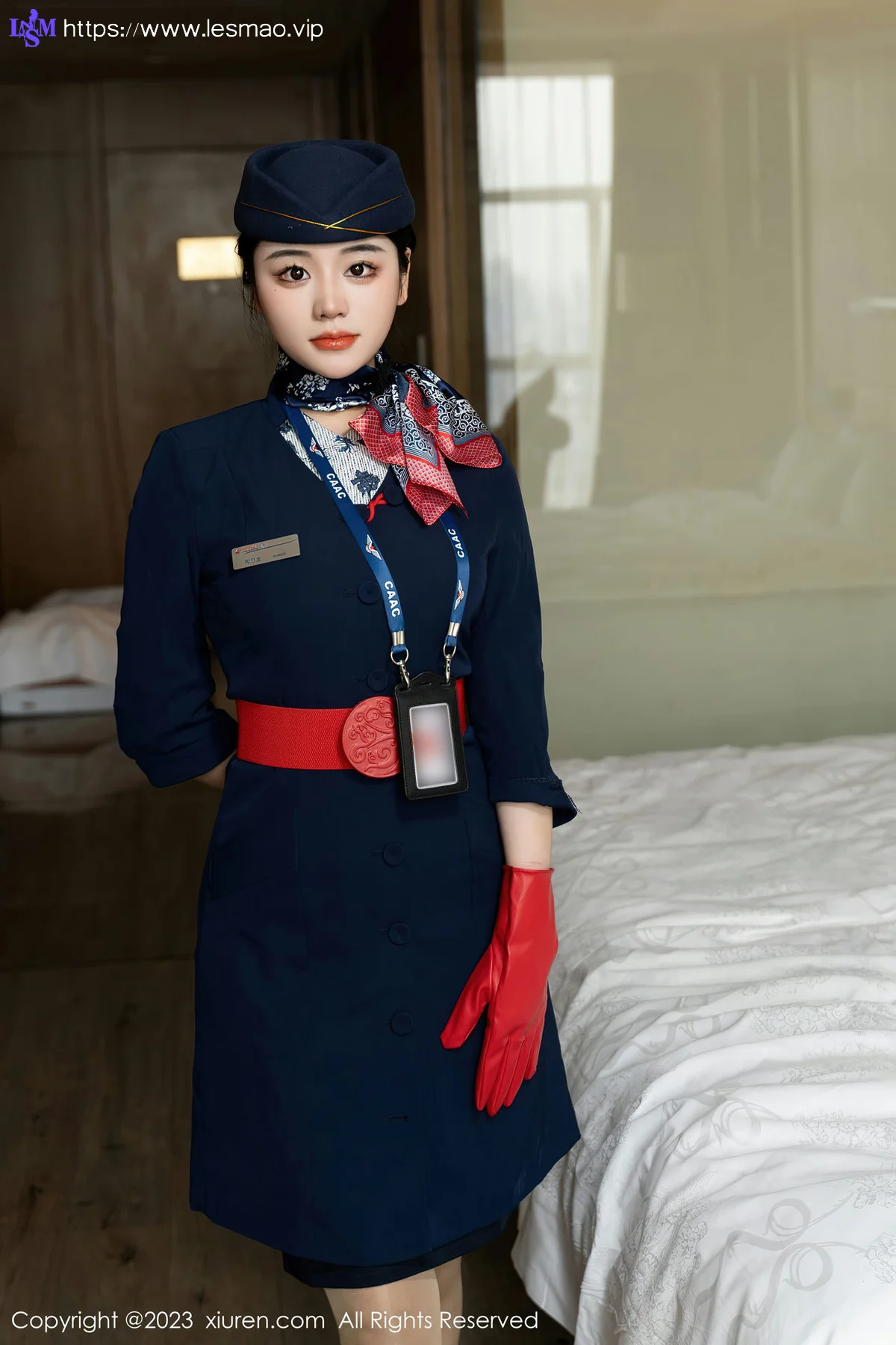 XiuRen 秀人 No.6790 汐汐爱吃草莓 空乘小姐姐性感写真 - 7