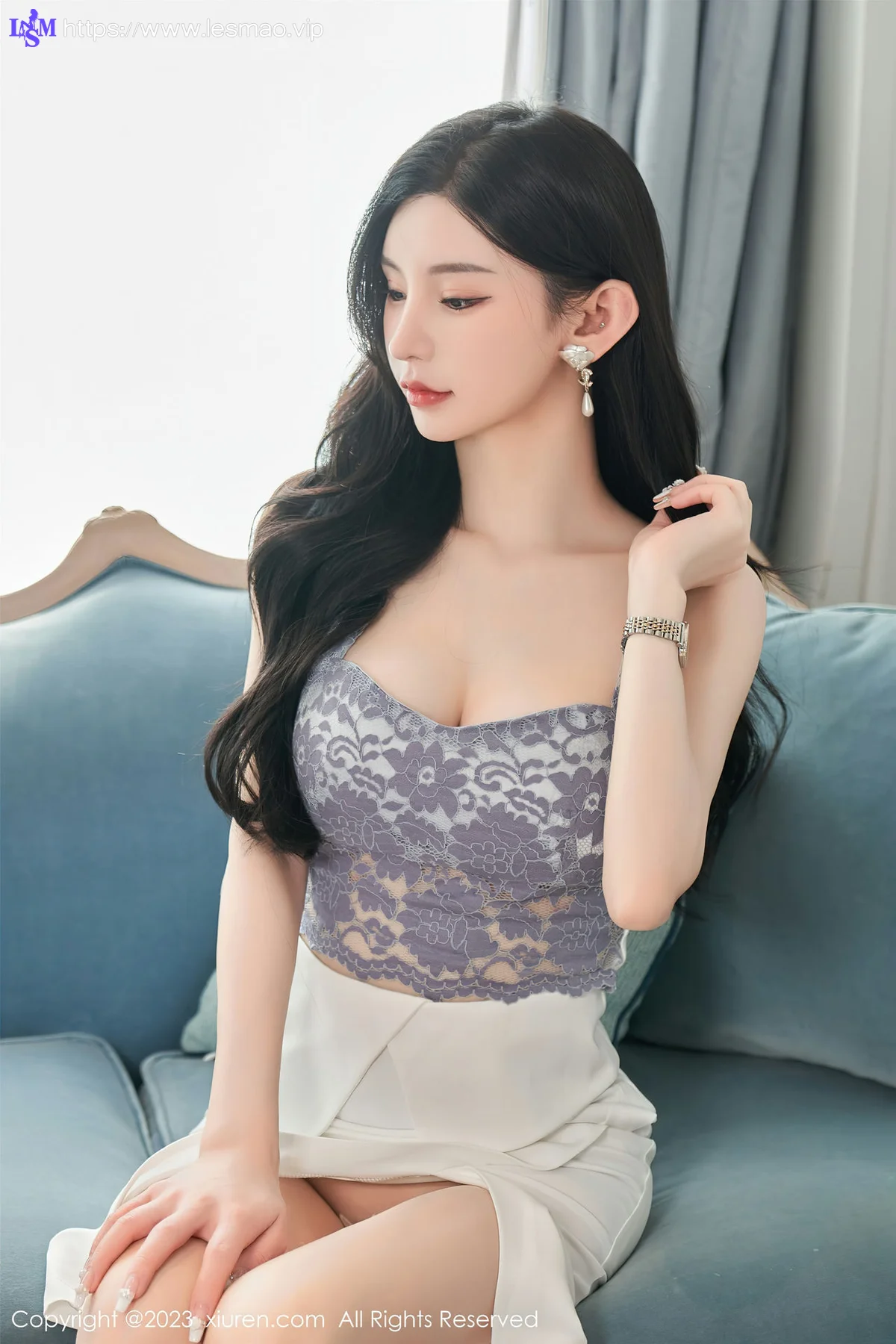 XiuRen 秀人 No.6811 周于希Sally 主题第一次“”相亲夜“”心愿旅拍1 - 5