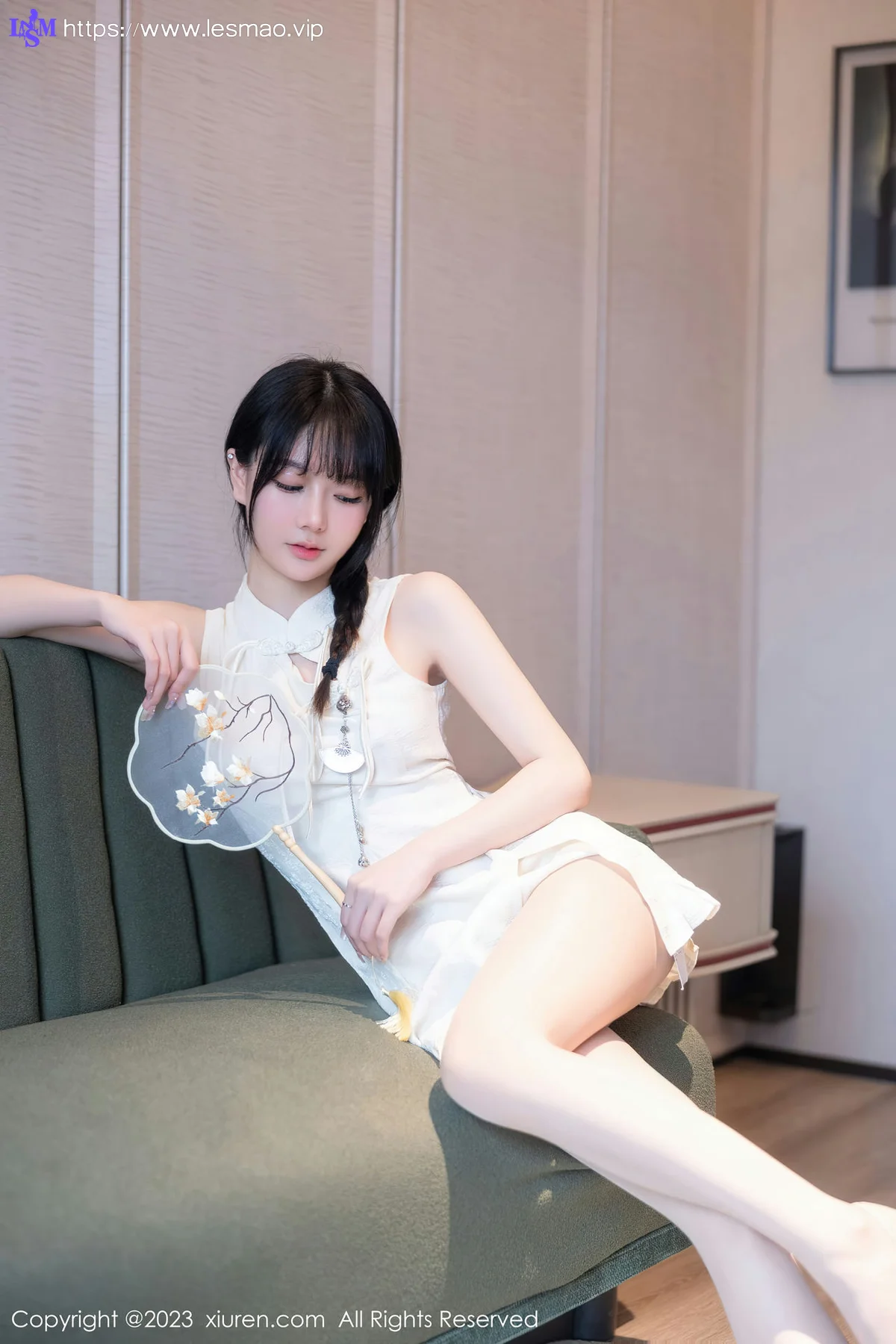 XiuRen 秀人 No.6813 幼幼 白色旗袍性感写真111 - 5