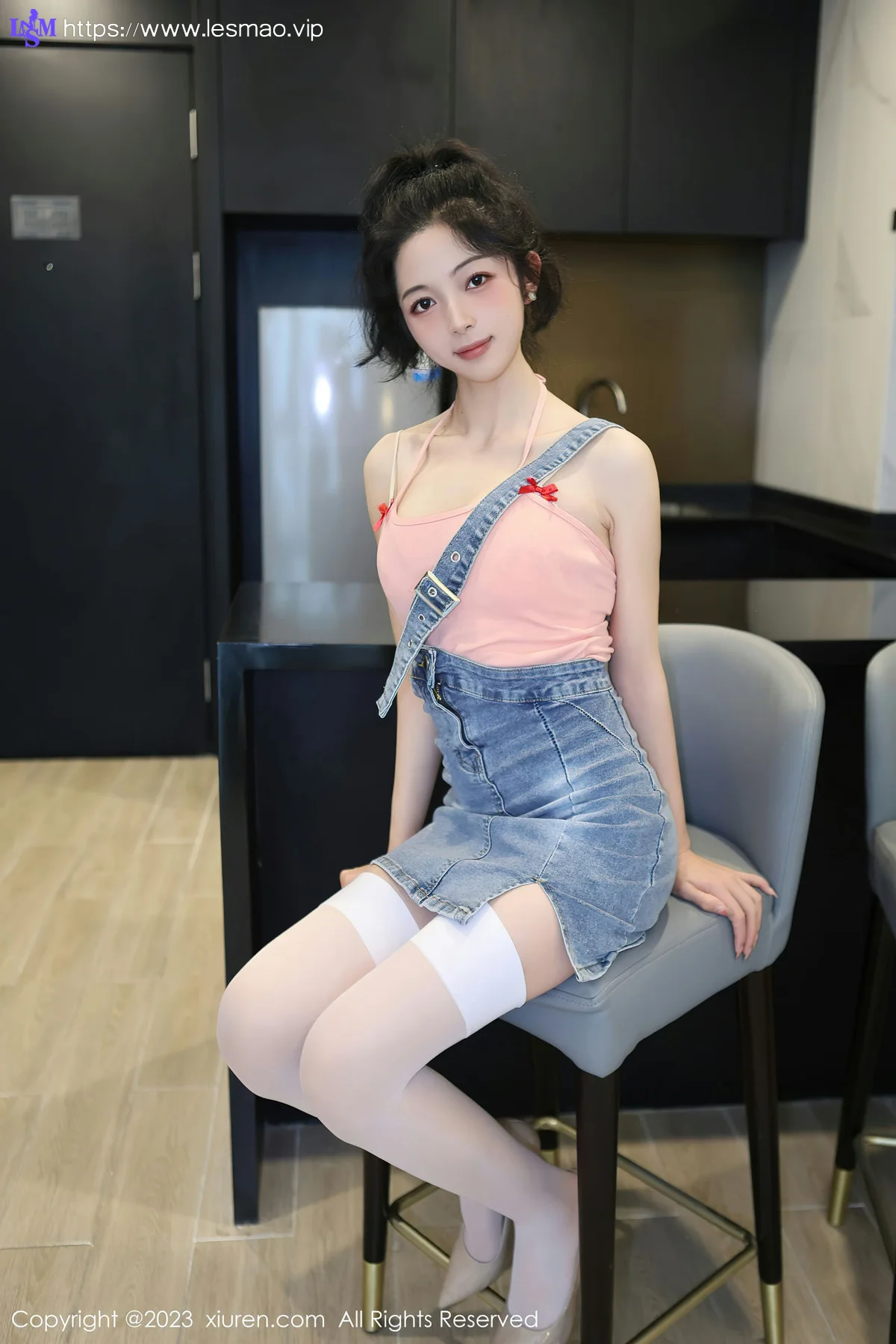 XiuRen 秀人 No.6816 茜茜Kimi 情趣护士服性感写真1 - 5