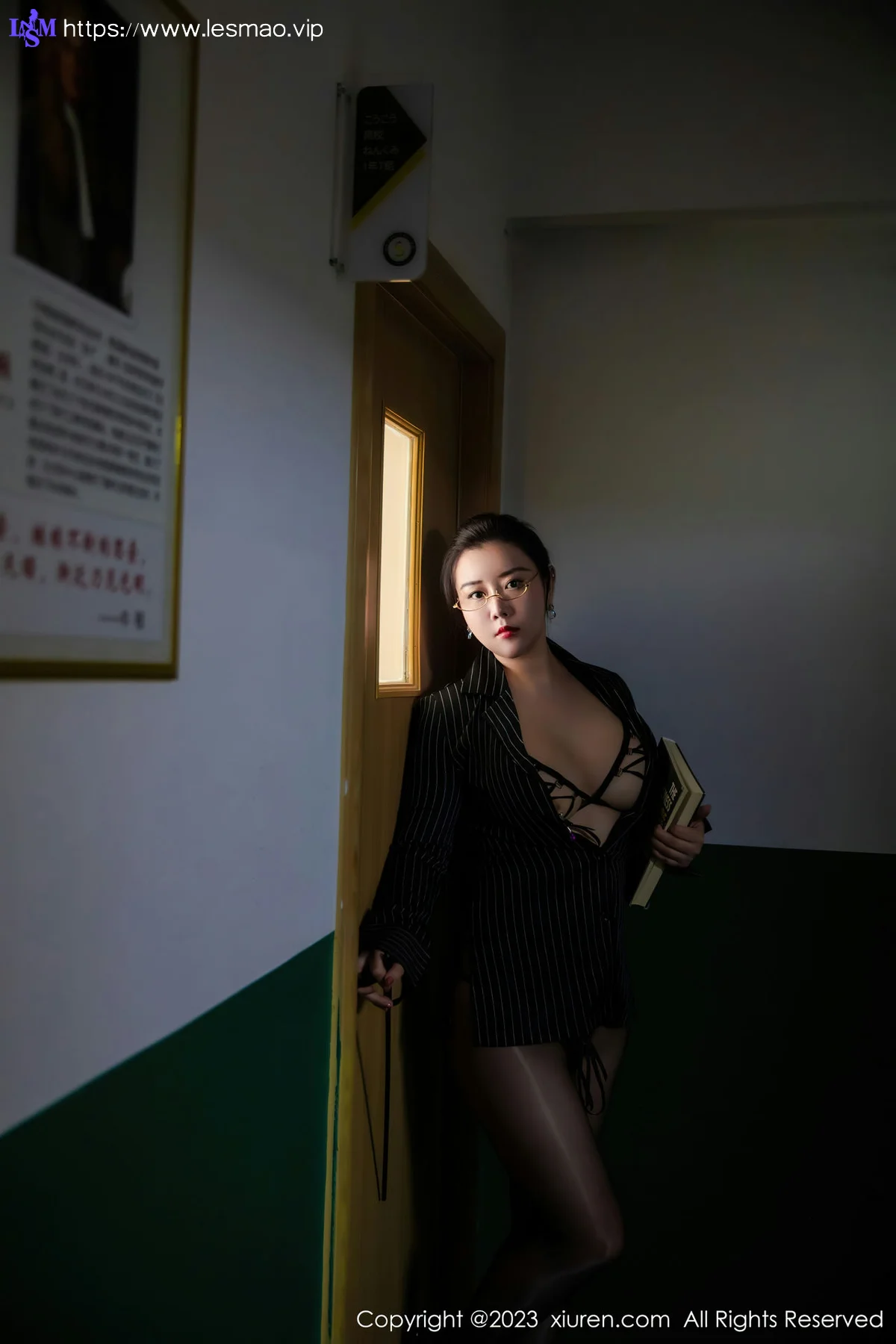 XiuRen 秀人 No.6823 王婉悠Queen 情趣内衣极致妩媚写真1 - 4