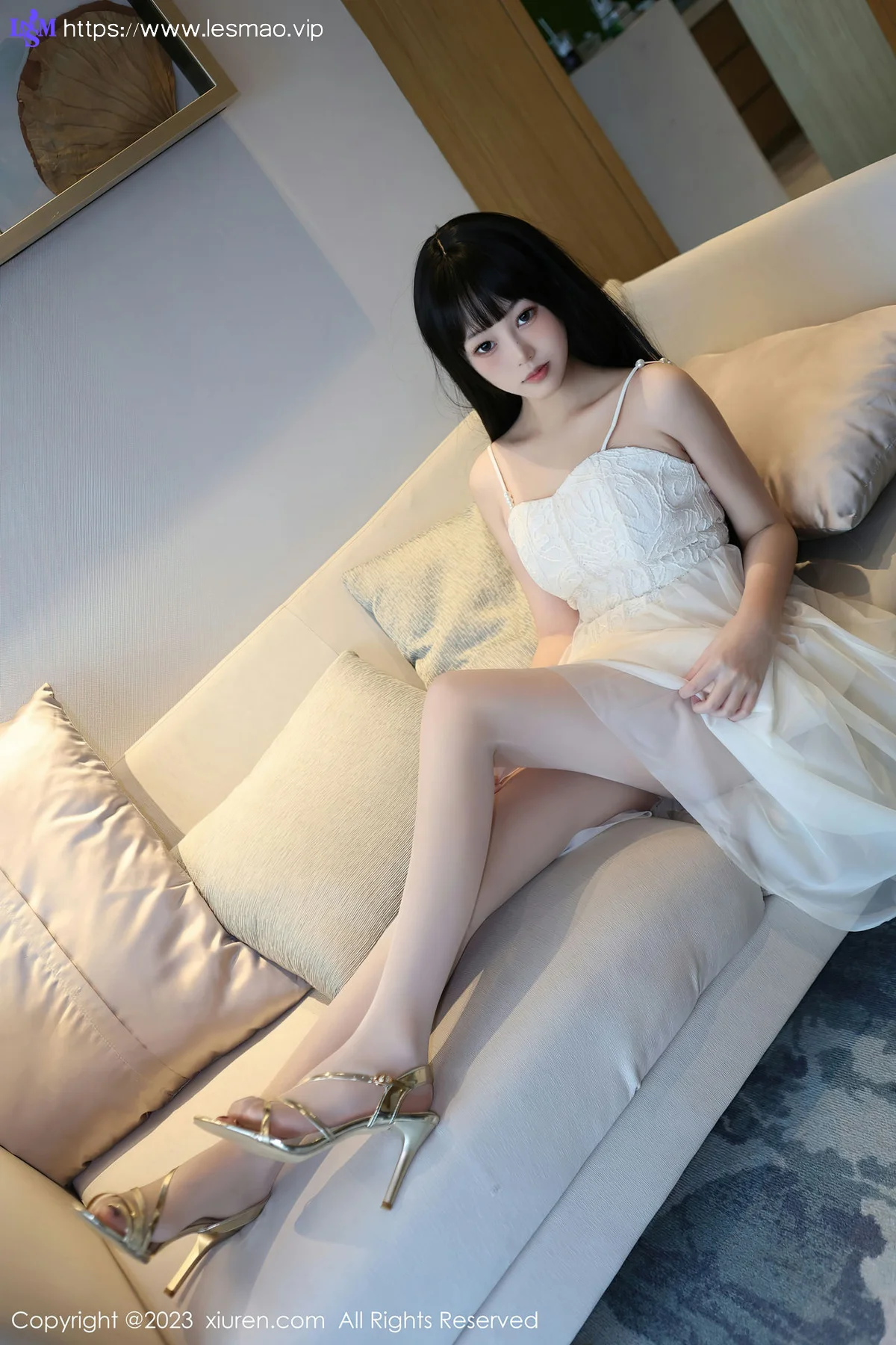 XiuRen 秀人 No.6828 早川京子 连衣长裙性感写真 - 10