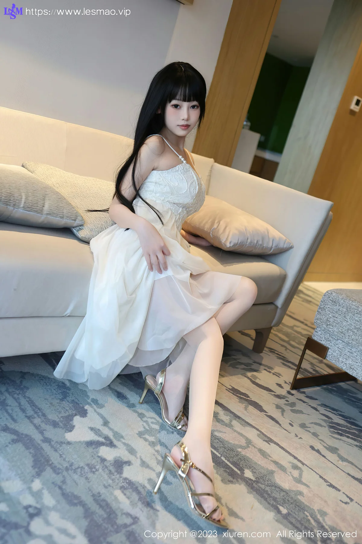 XiuRen 秀人 No.6828 早川京子 连衣长裙性感写真 - 6