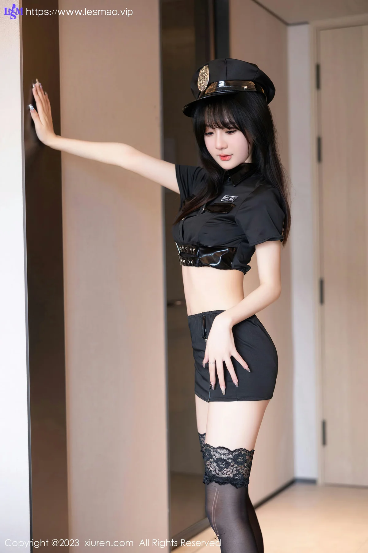 XiuRen 秀人 No.6851 幼幼 黑丝爆乳警花制服1 - 3