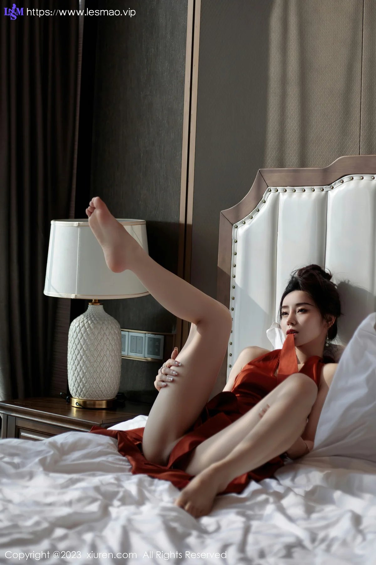 XiuRen 秀人 No.6861 苏曼兮 红色连夜短裙首套写真 - 8