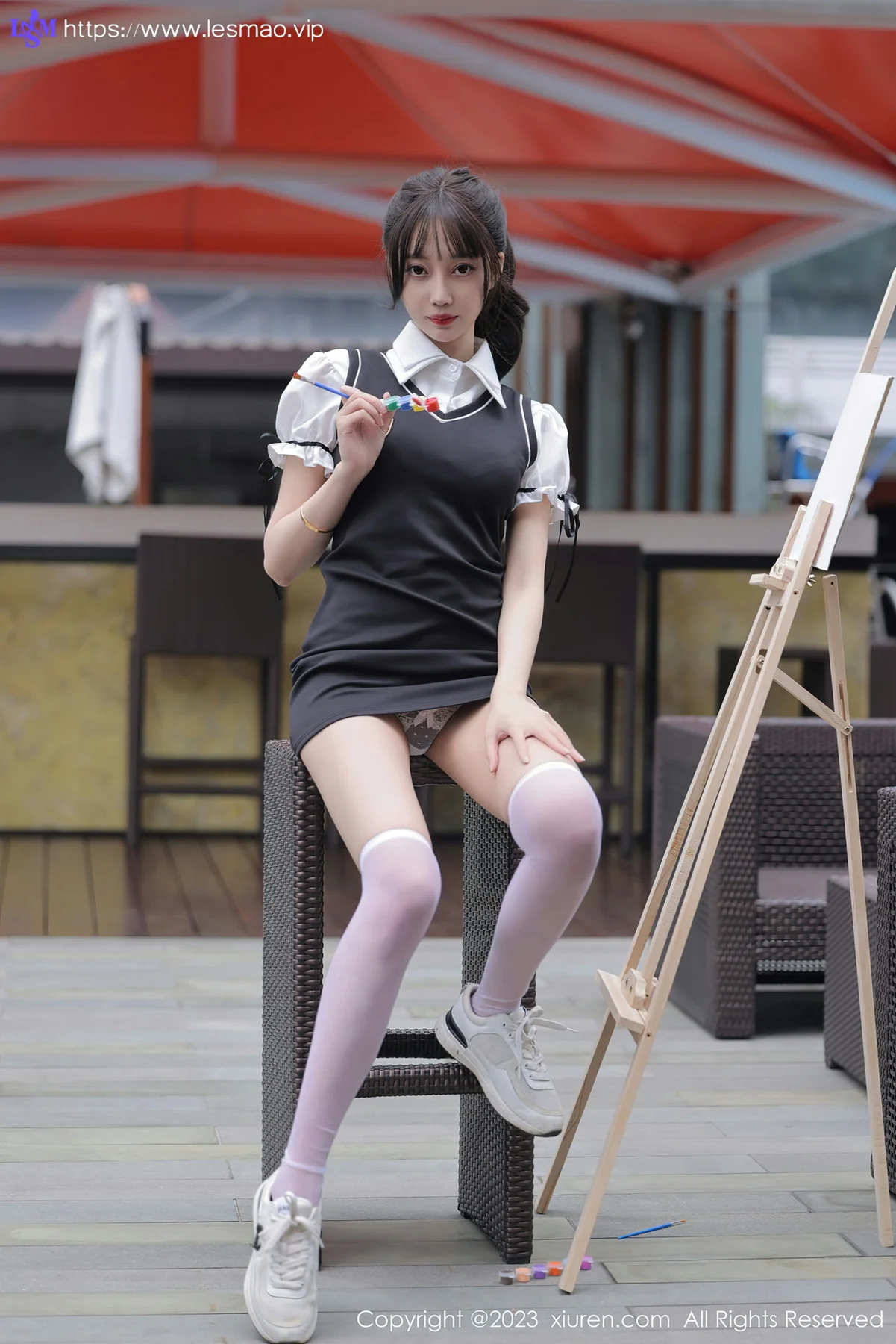 XiuRen 秀人 No.6889 玥儿玥er 黑色背带裙广州旅拍1 - 7