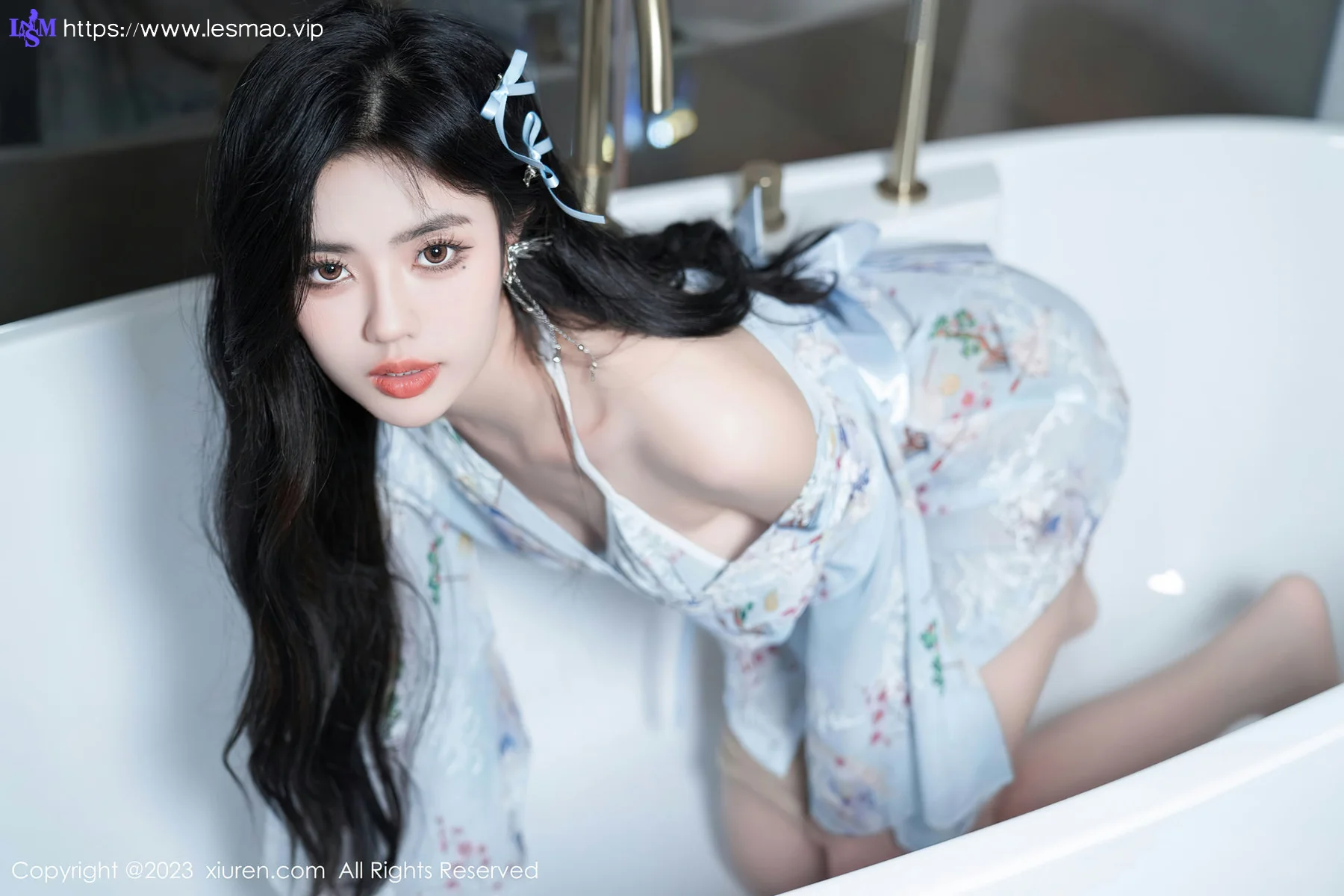 XiuRen 秀人 No.6924 浅浅Danny 原色丝袜性感写真1 - 10