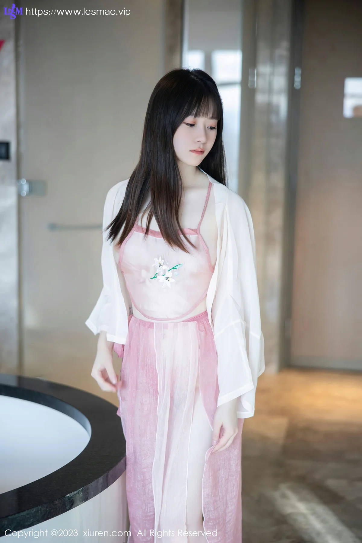 XiuRen 秀人 No.6926 林悠悠 首套写真粉色古装1 - 2