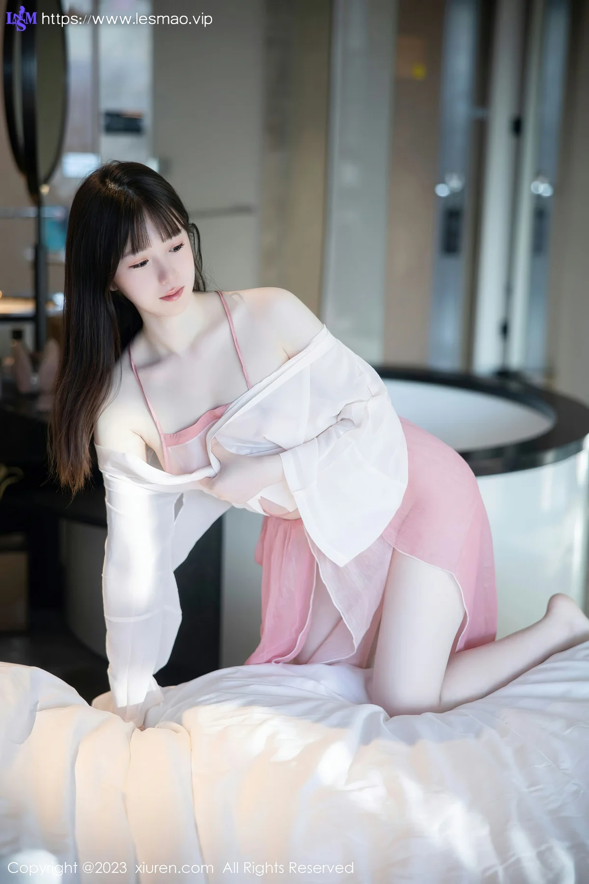 XiuRen 秀人 No.6926 林悠悠 首套写真粉色古装1 - 8