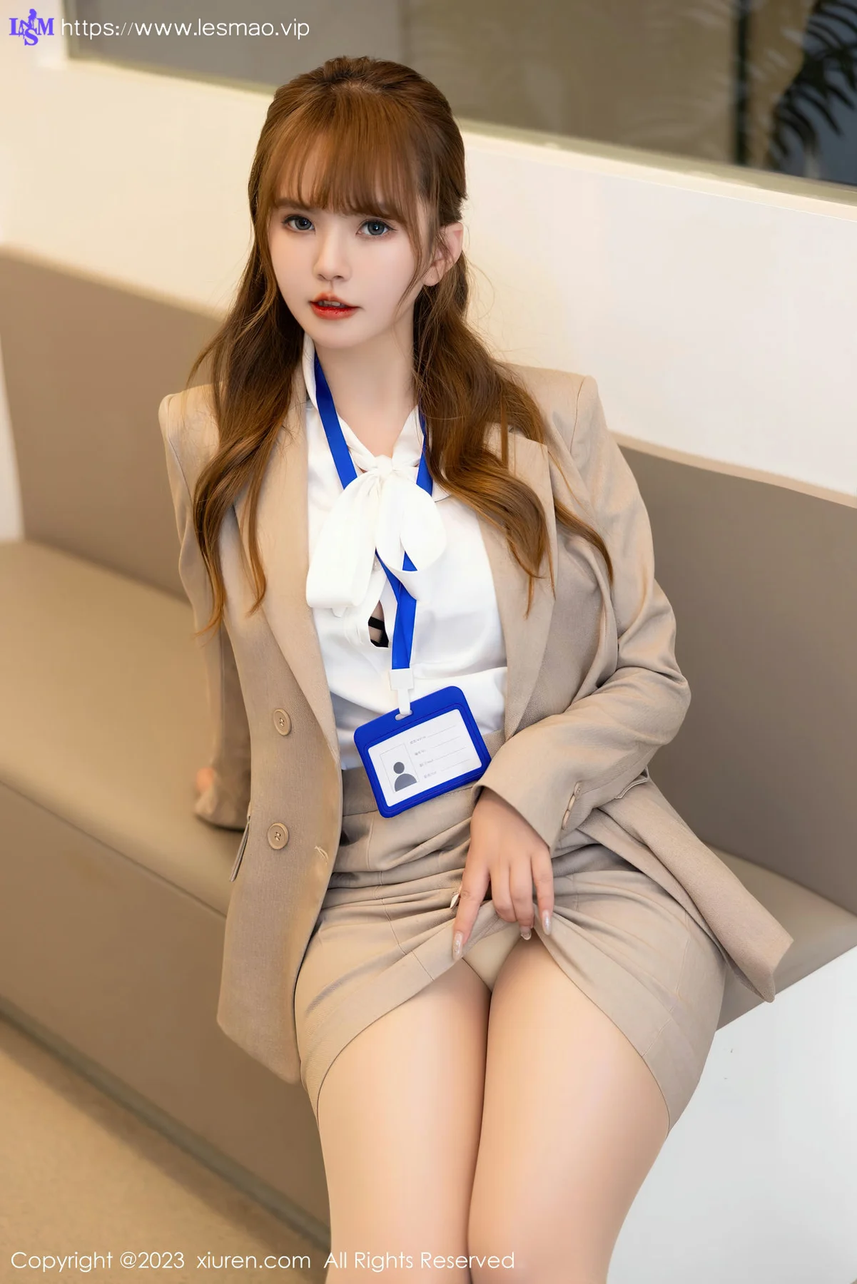 XiuRen 秀人 No.7073 张思允Nice Ol职业装性感写真3 - 8