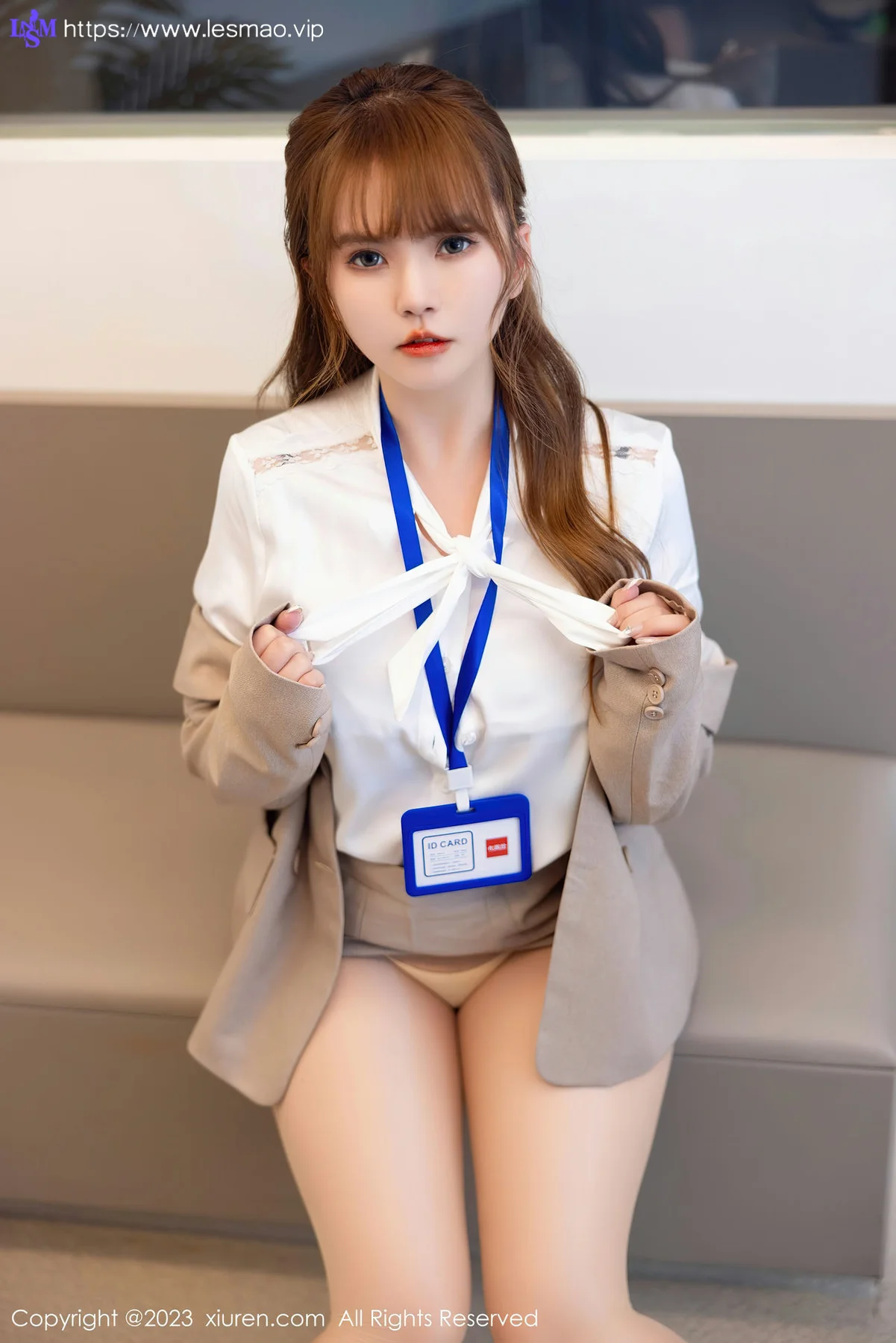 XiuRen 秀人 No.7073 张思允Nice Ol职业装性感写真3 - 7