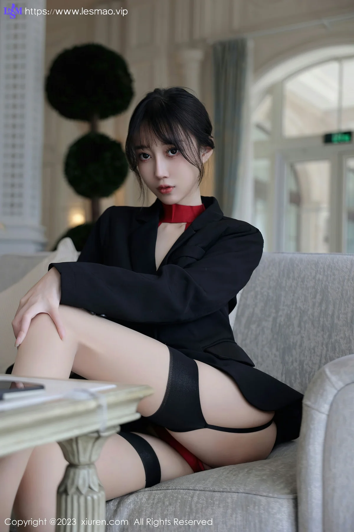 XiuRen 秀人 No.7102 玥儿玥er 红色情趣杭州旅拍 - 1