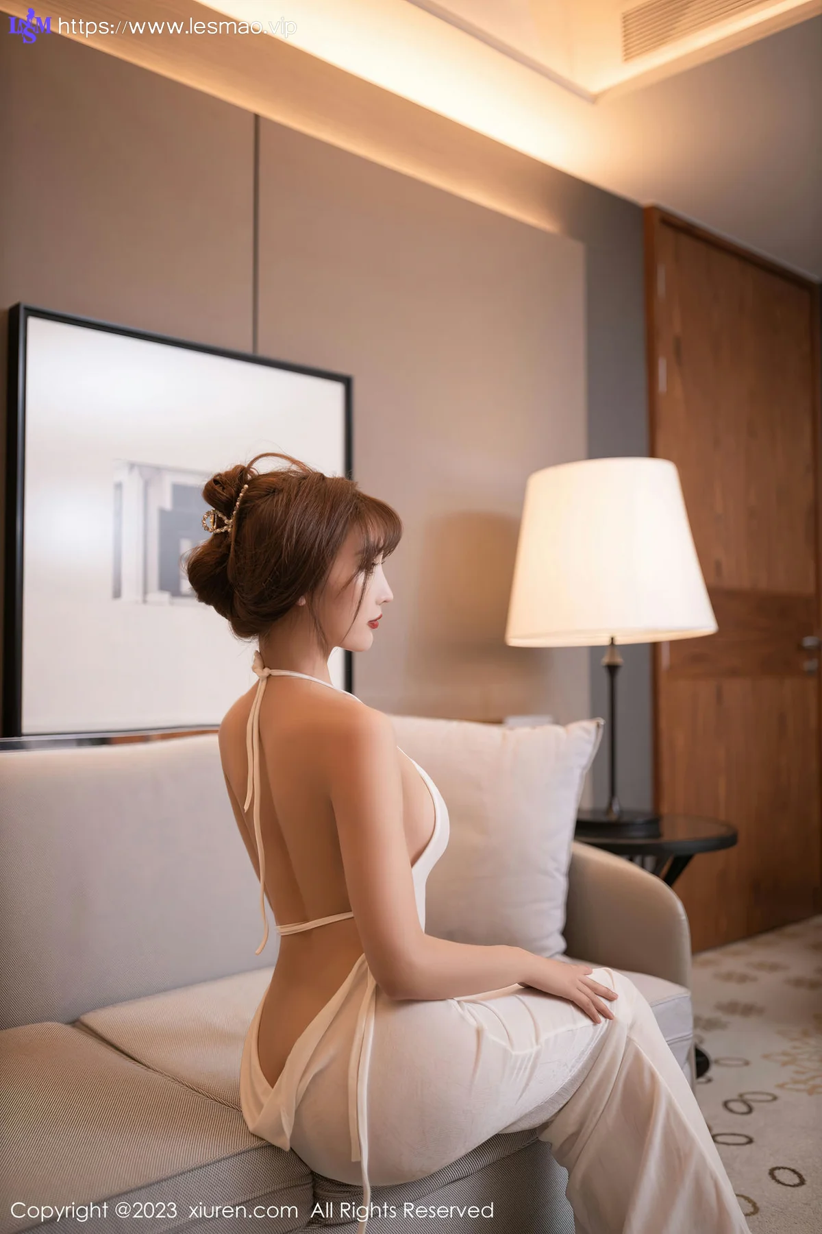 XiuRen 秀人 No.7113 陆萱萱 吊带长裙性感写真11 - 5