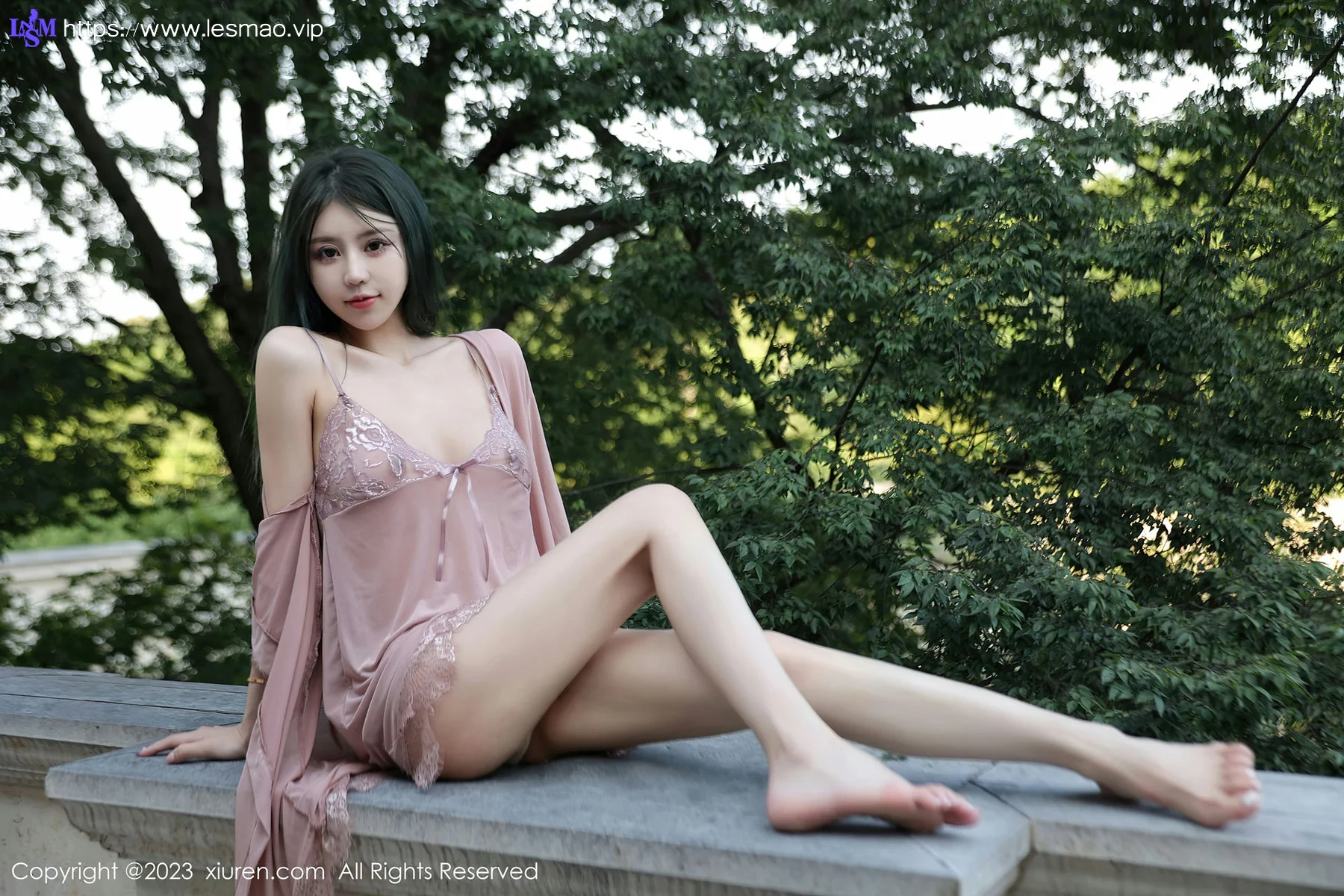 XiuRen 秀人 No.7114 tina_甜仔 蕾丝睡裙杭州旅拍 - 5