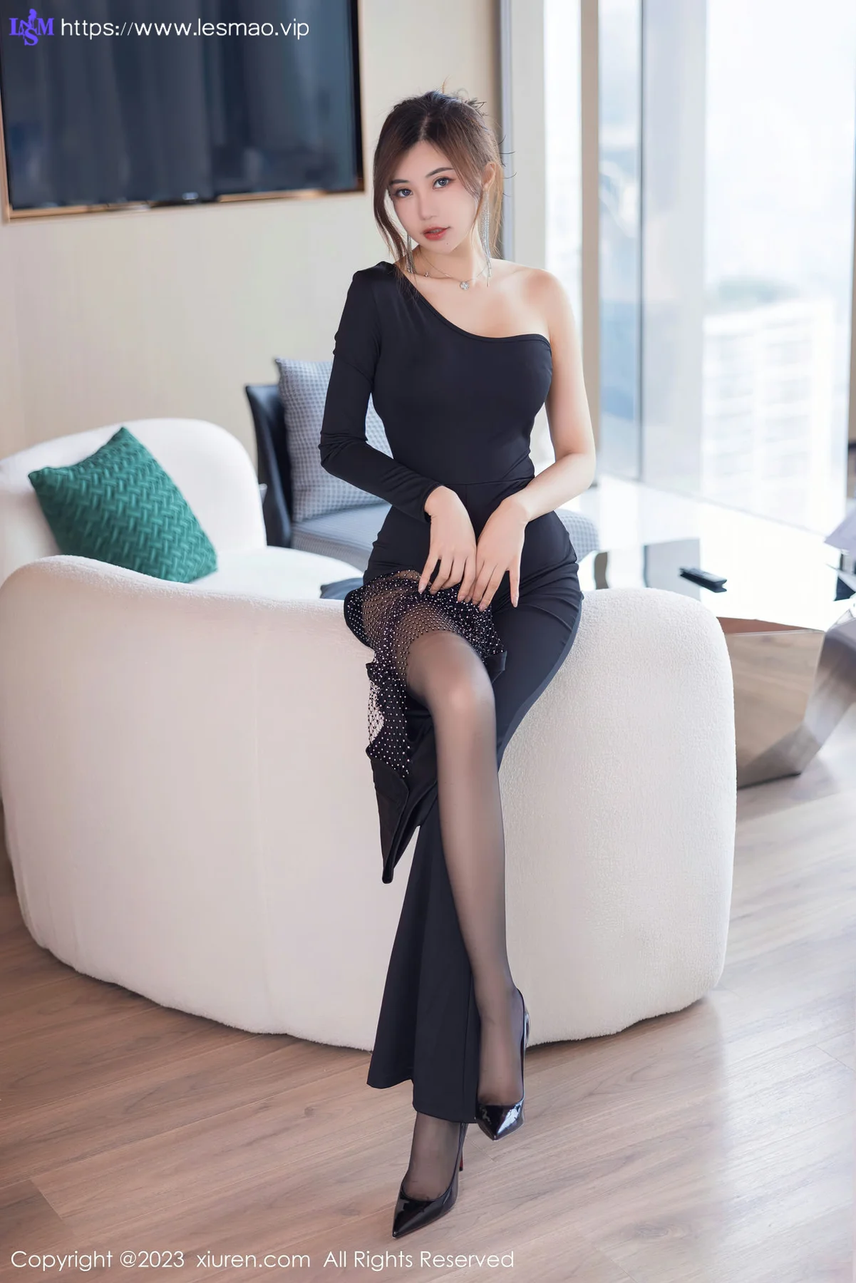 XiuRen 秀人 No.7117 绮里嘉ula 魅惑黑丝性感写真11 - 10